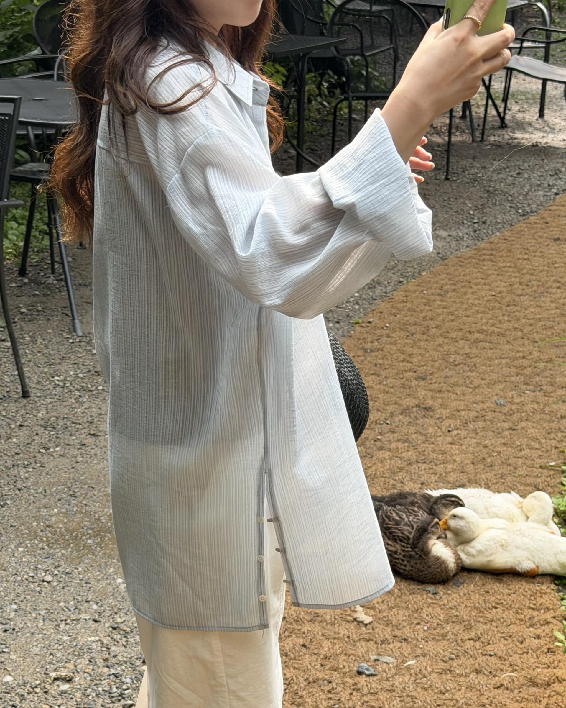siena stripe shirt (blue/white)
