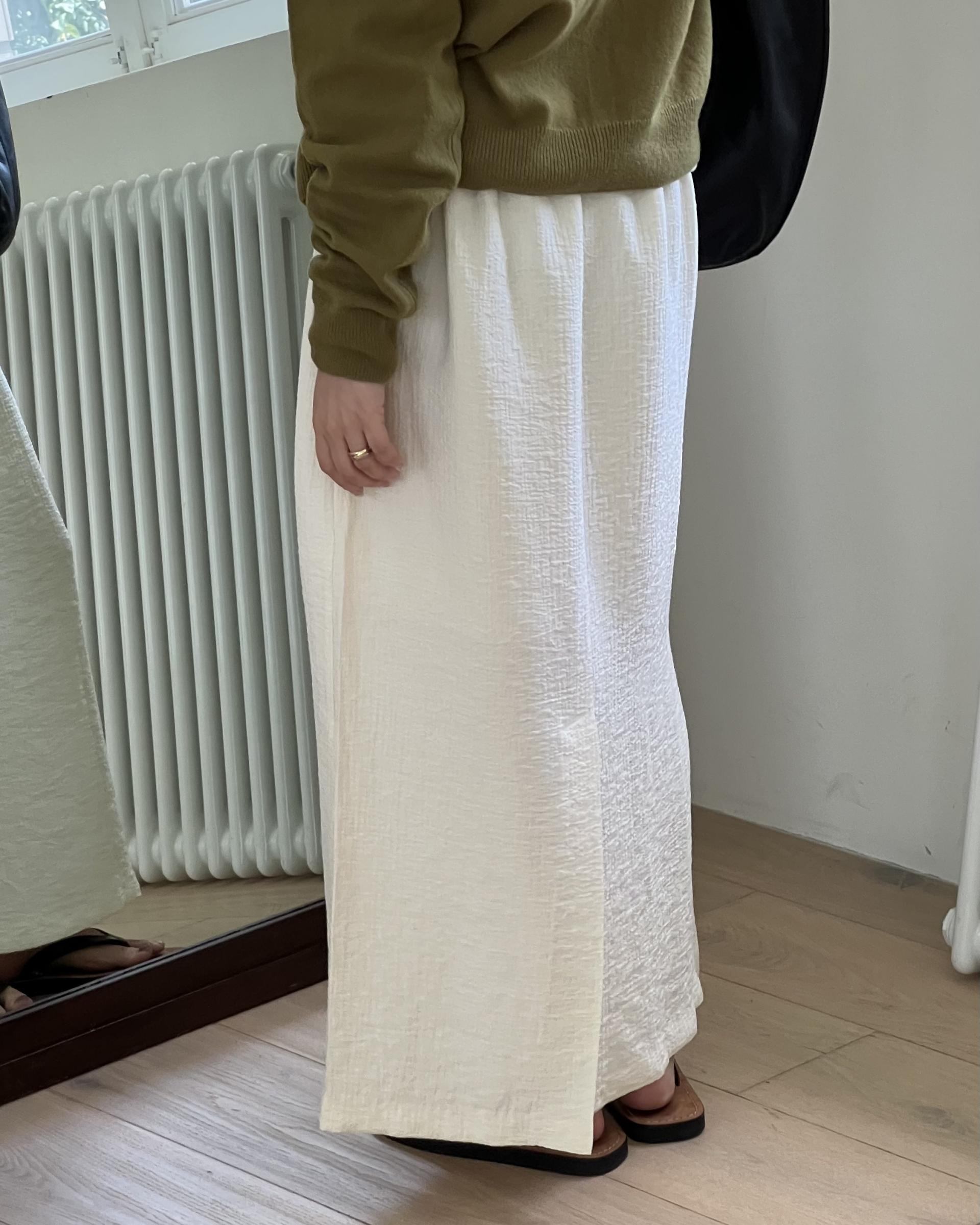 base wrinkle skirt (black/cream)