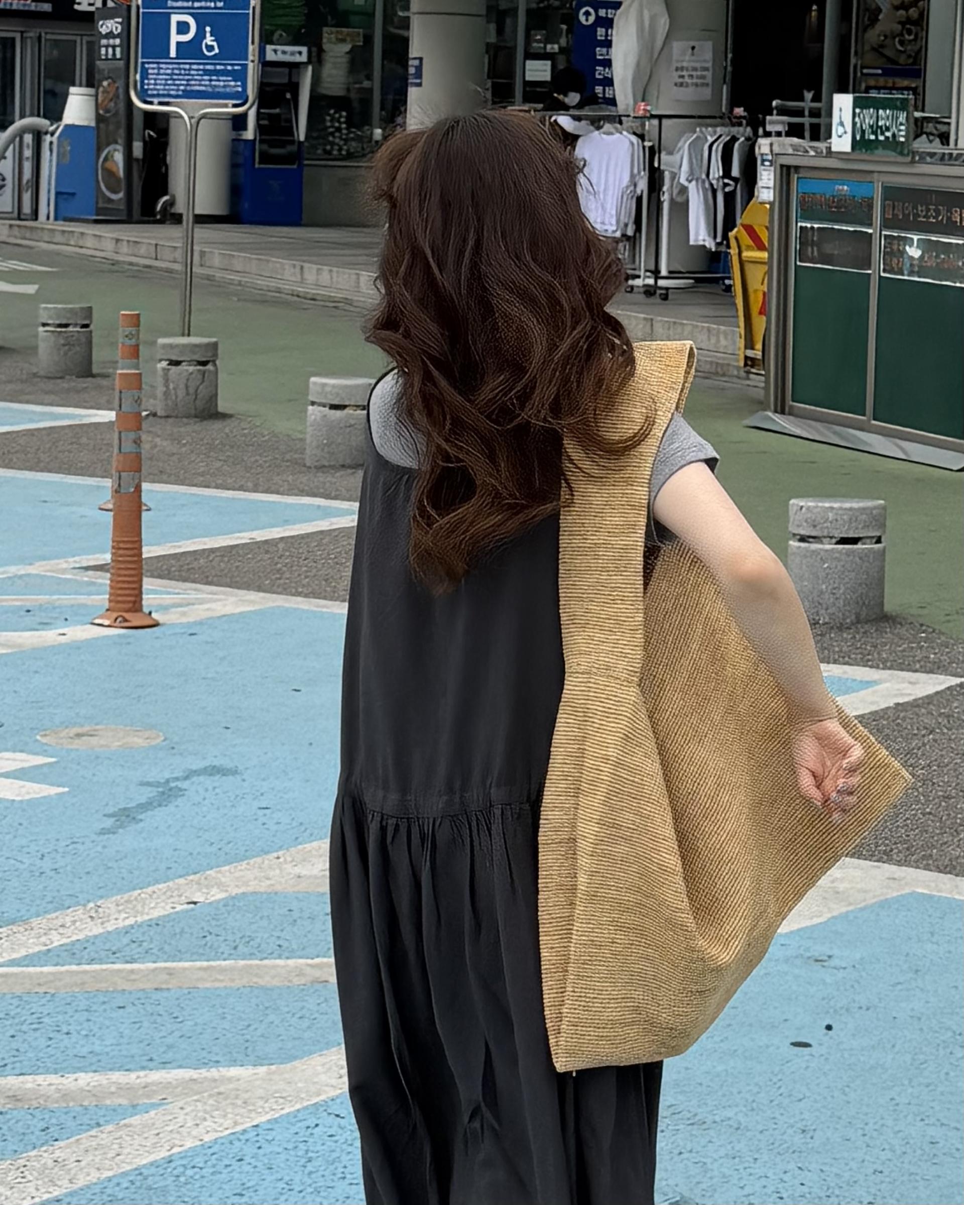 oatmeal dress (charcoal/cream)