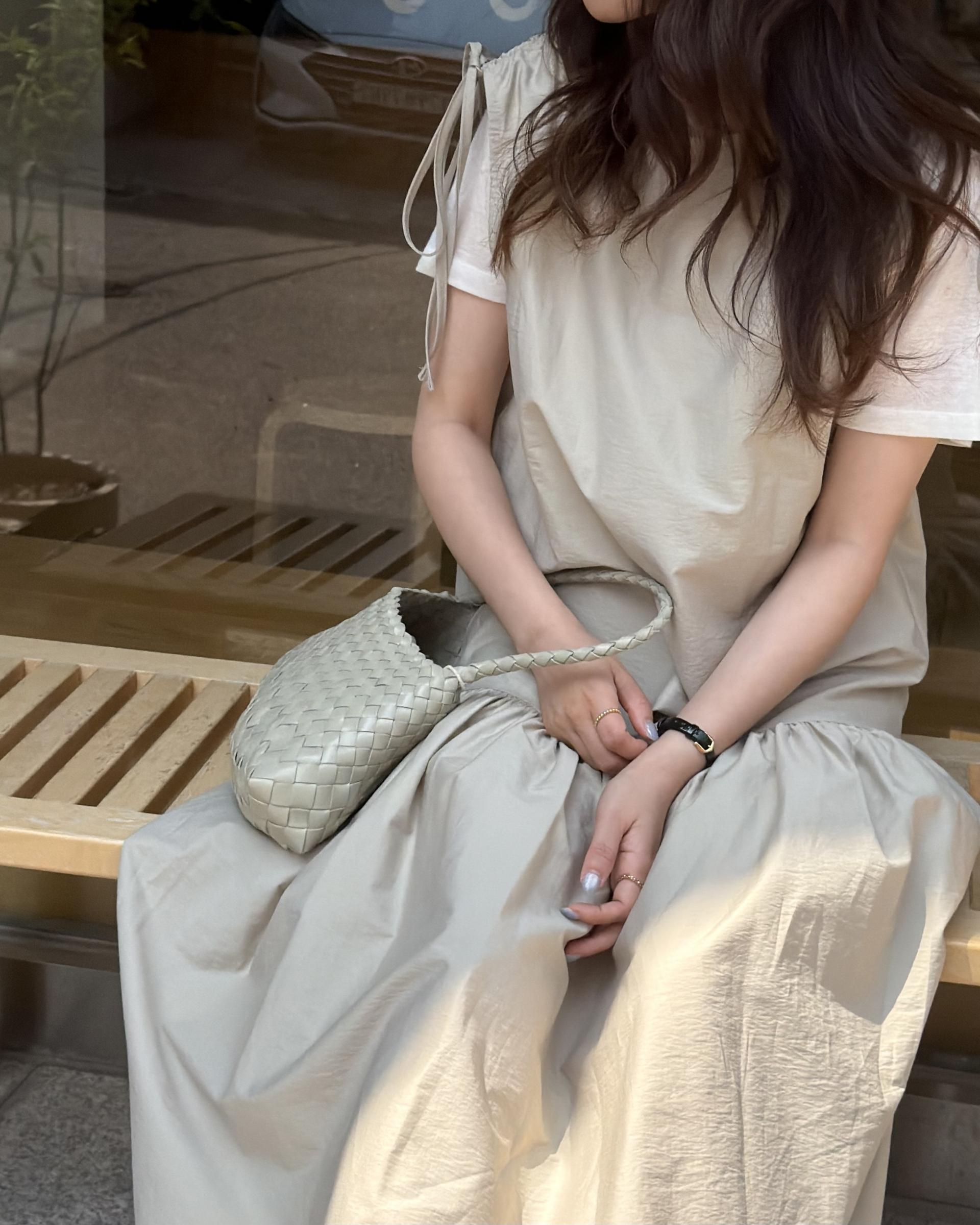butter ribbon dress (beige/white)