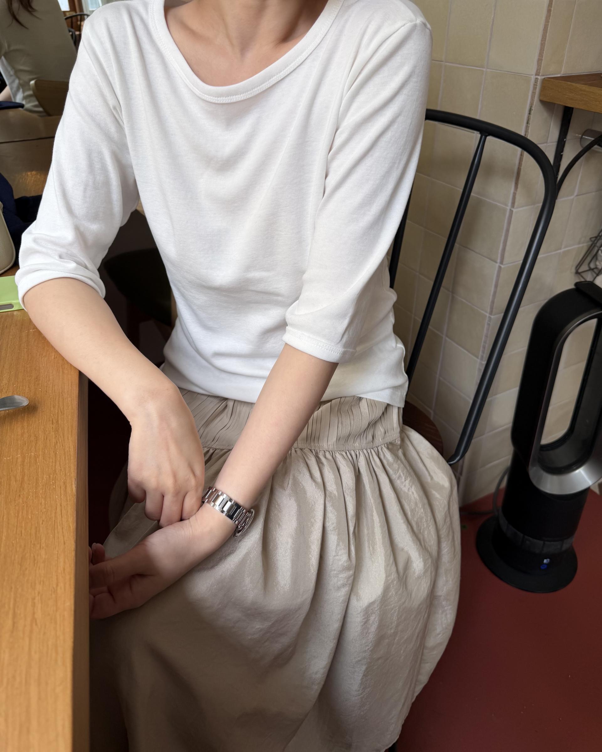 marge pintuck skirt (milk beige/charcoal)