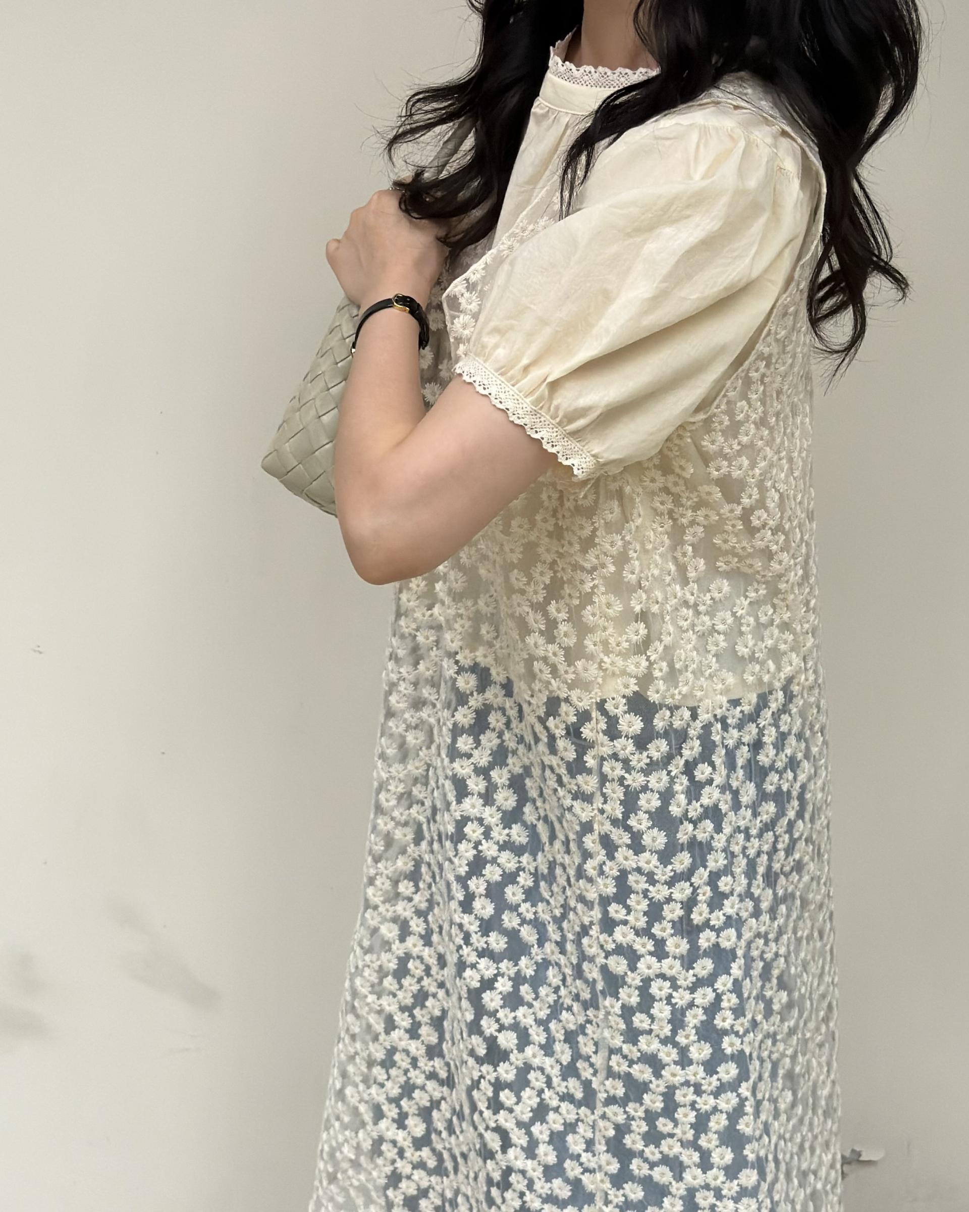 flan lace blouse (cream/ivory)