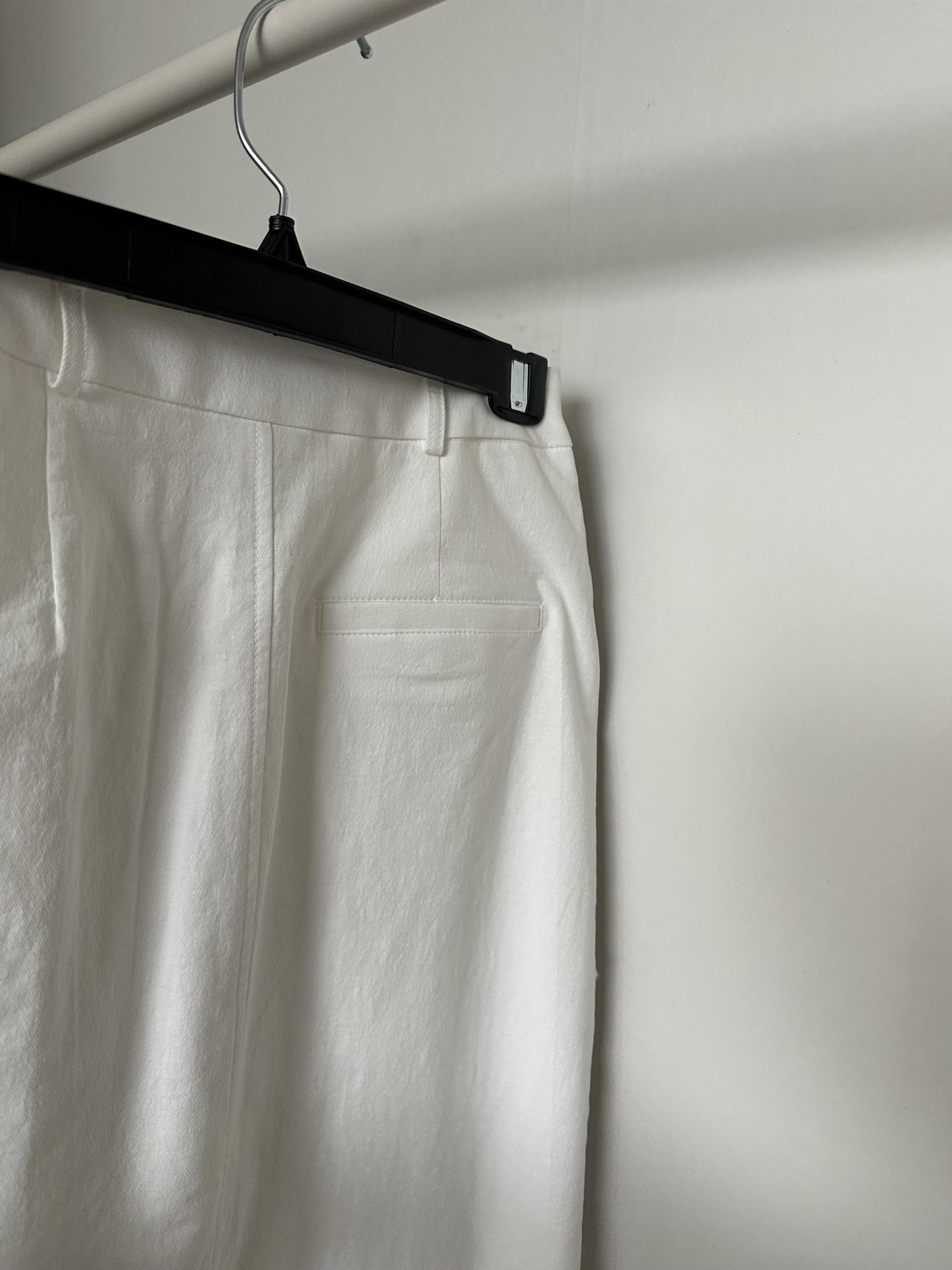 creme cotton skirt (beige/white)