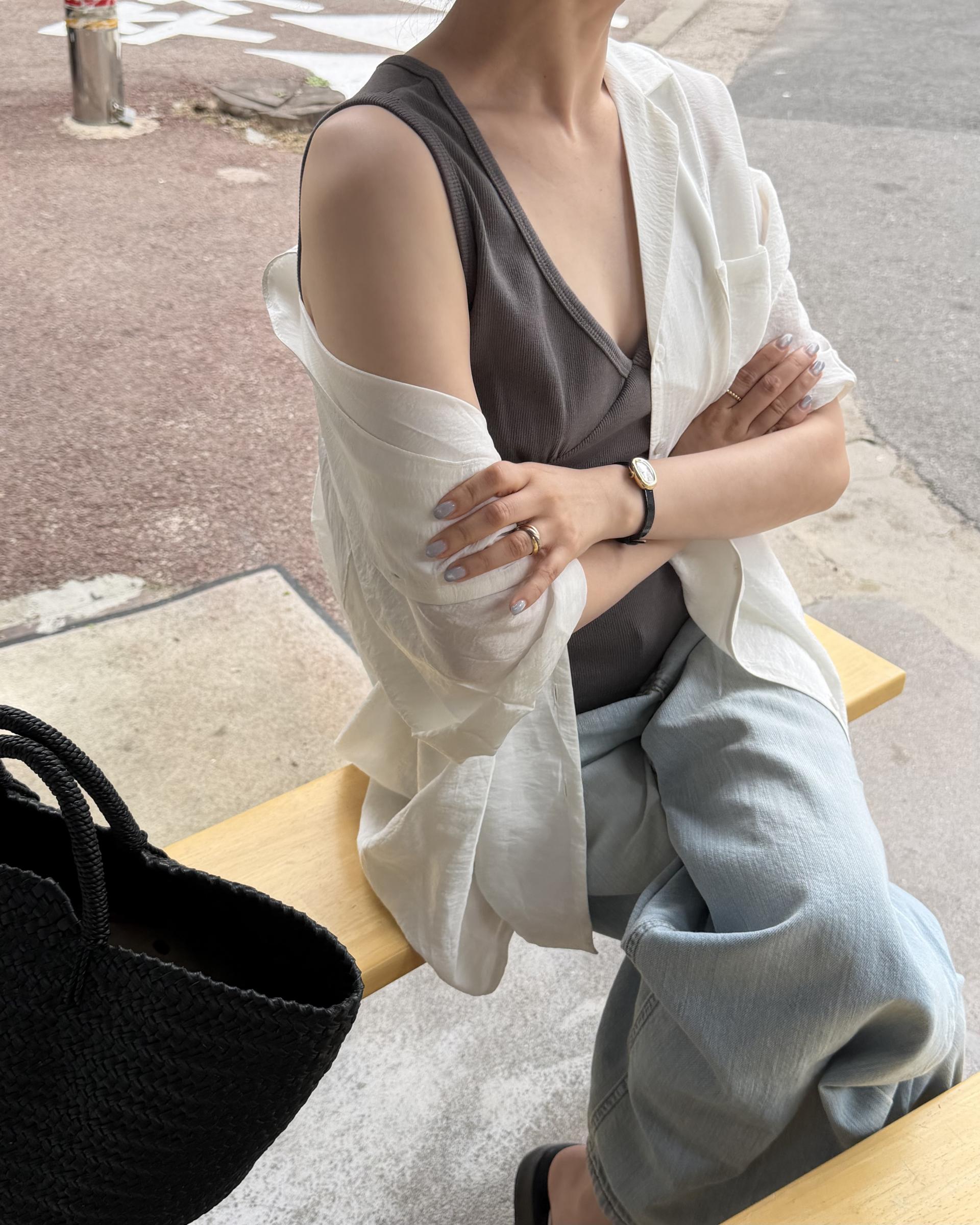 sand sleeveless (charcoal/white/olive)