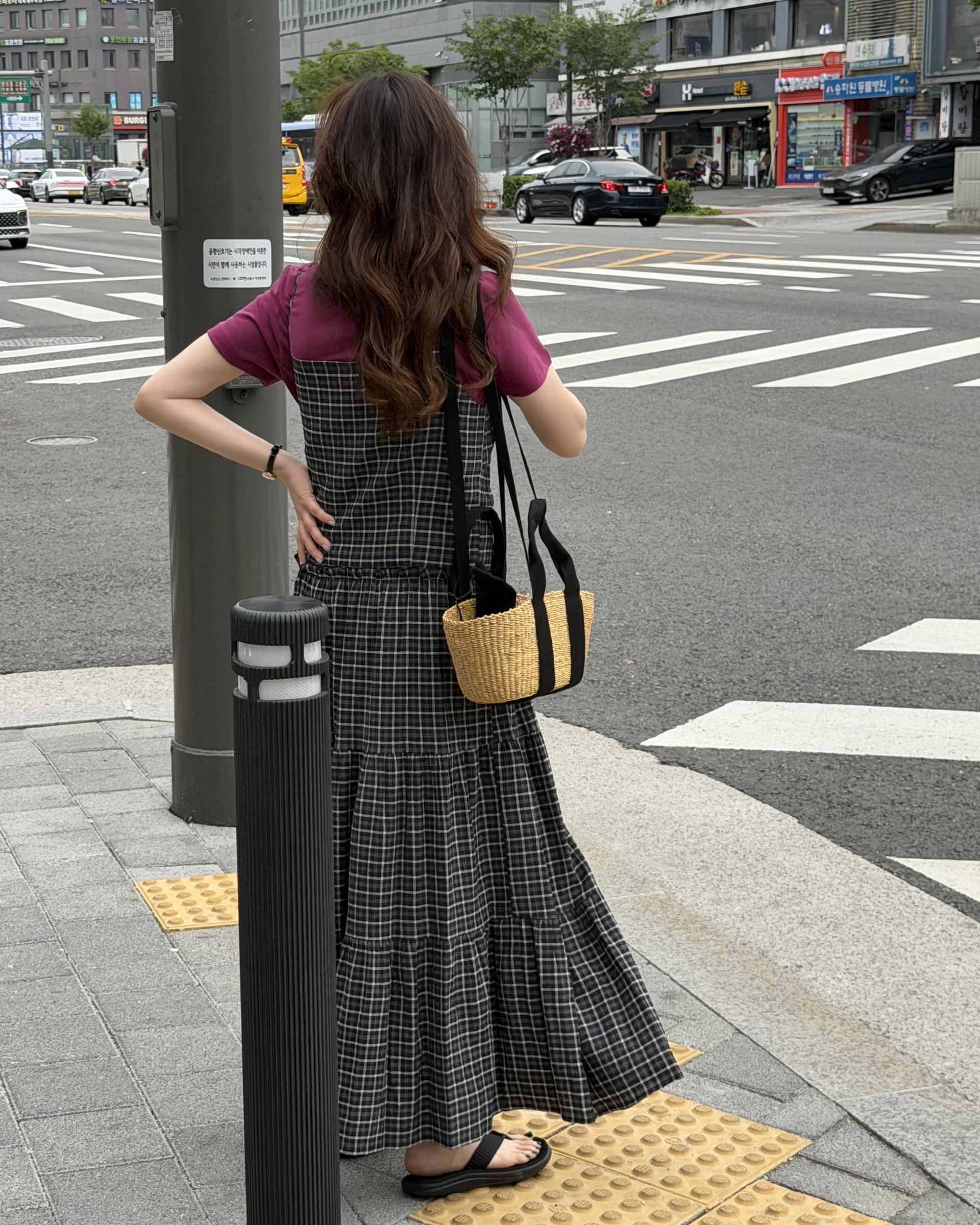 kate check dress (black/blue)