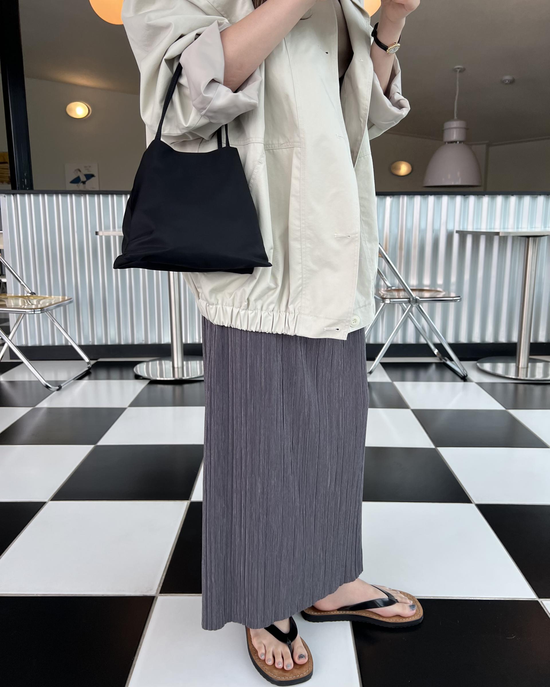 grocery half jumper (cream beige/navy)
