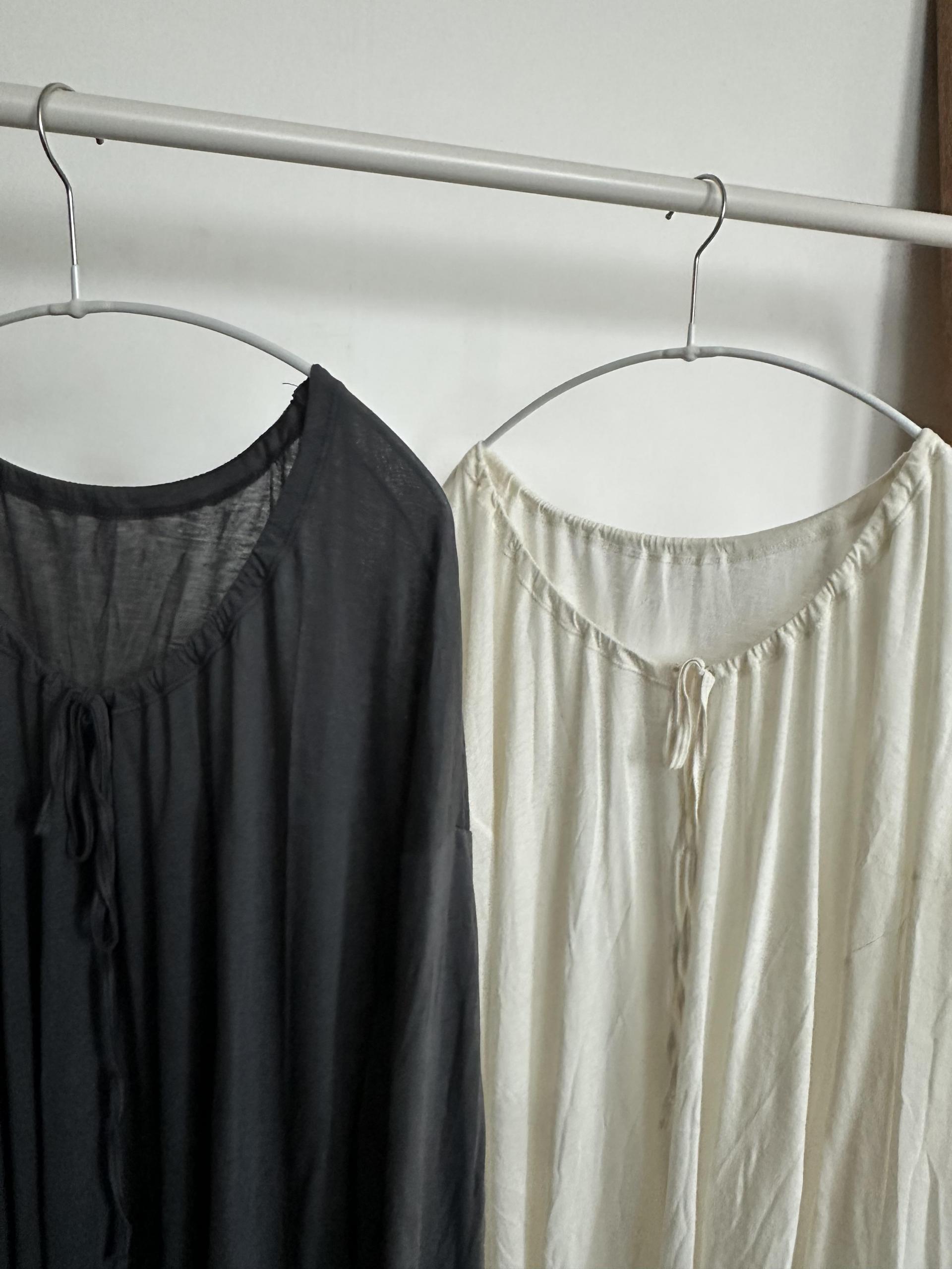 mercy top (charcoal/cream)