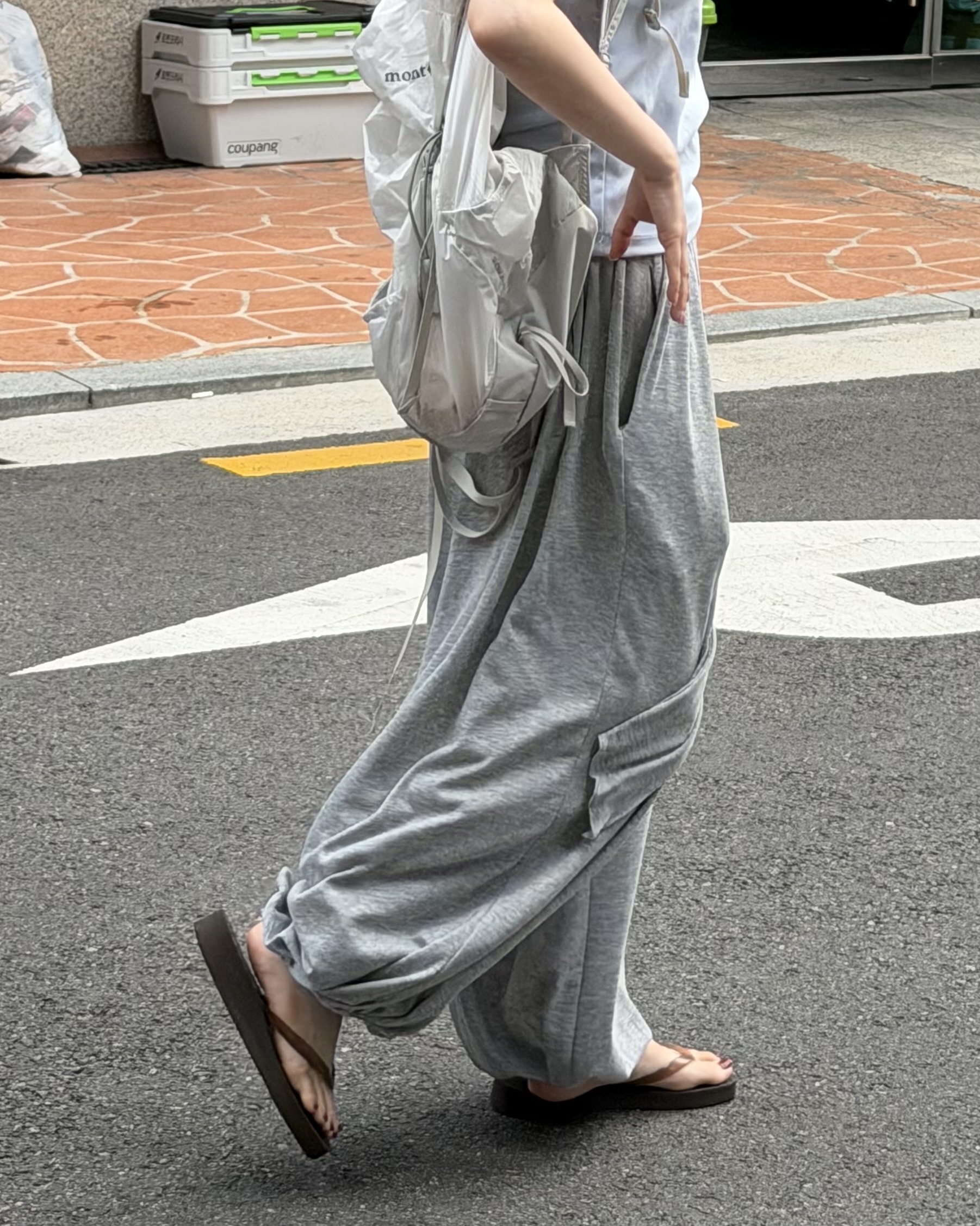 merge banding pants