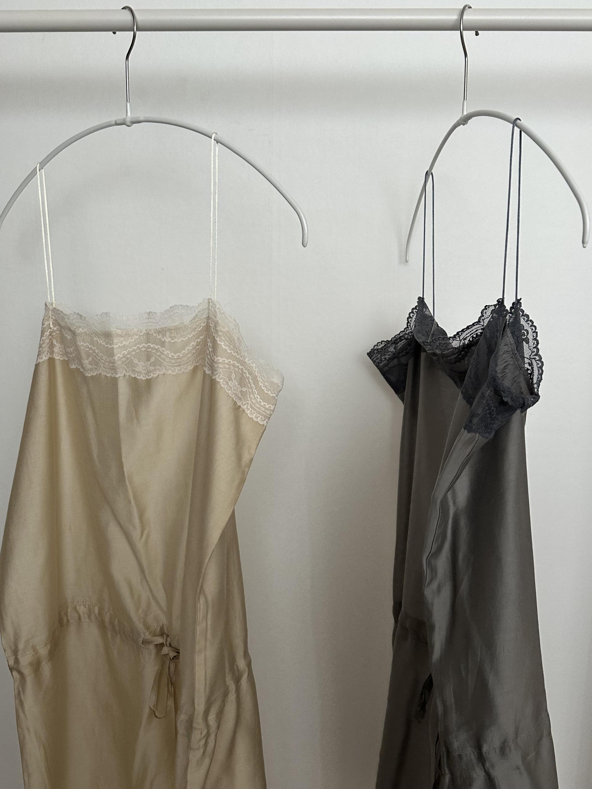 madame lace dress (butter/grey)