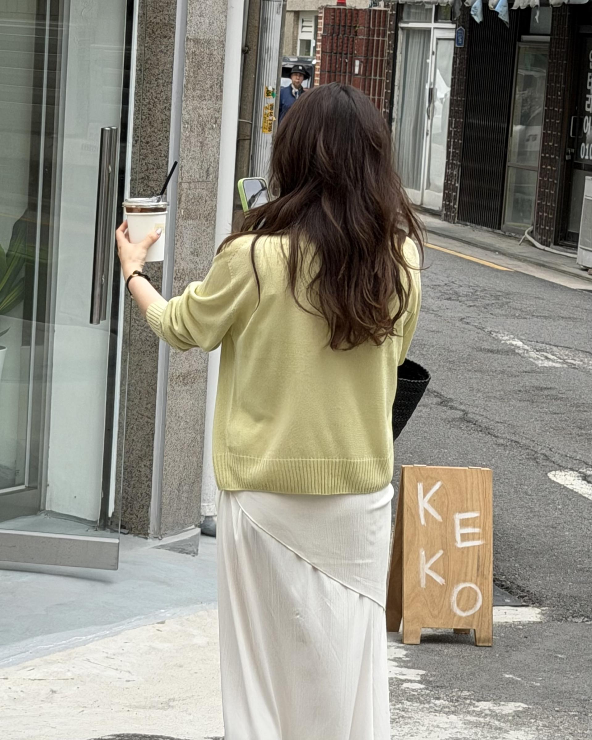 noodle skit (cream/black)
