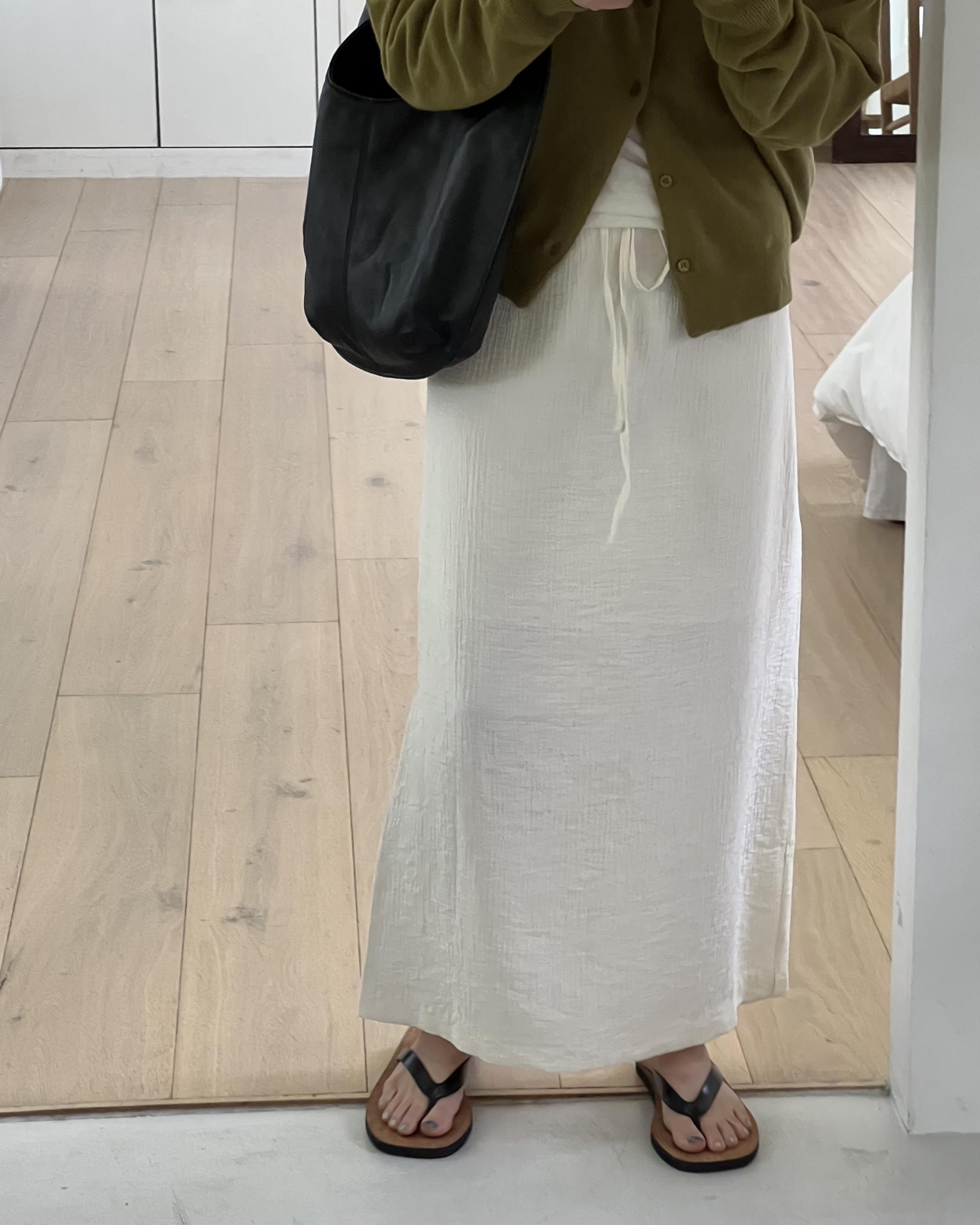base wrinkle skirt (black/cream)