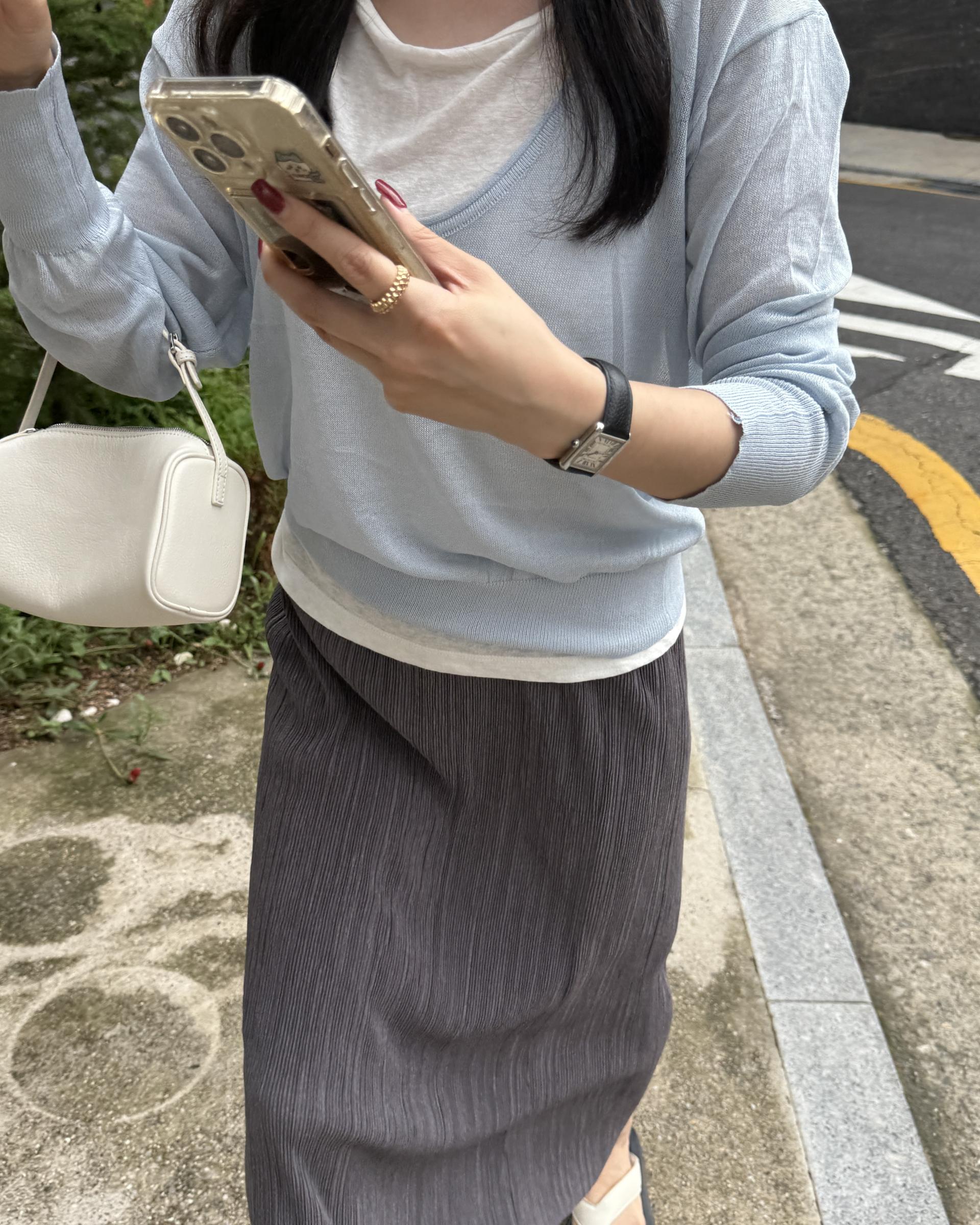punch u-neck knit (mint/baby blue)소재