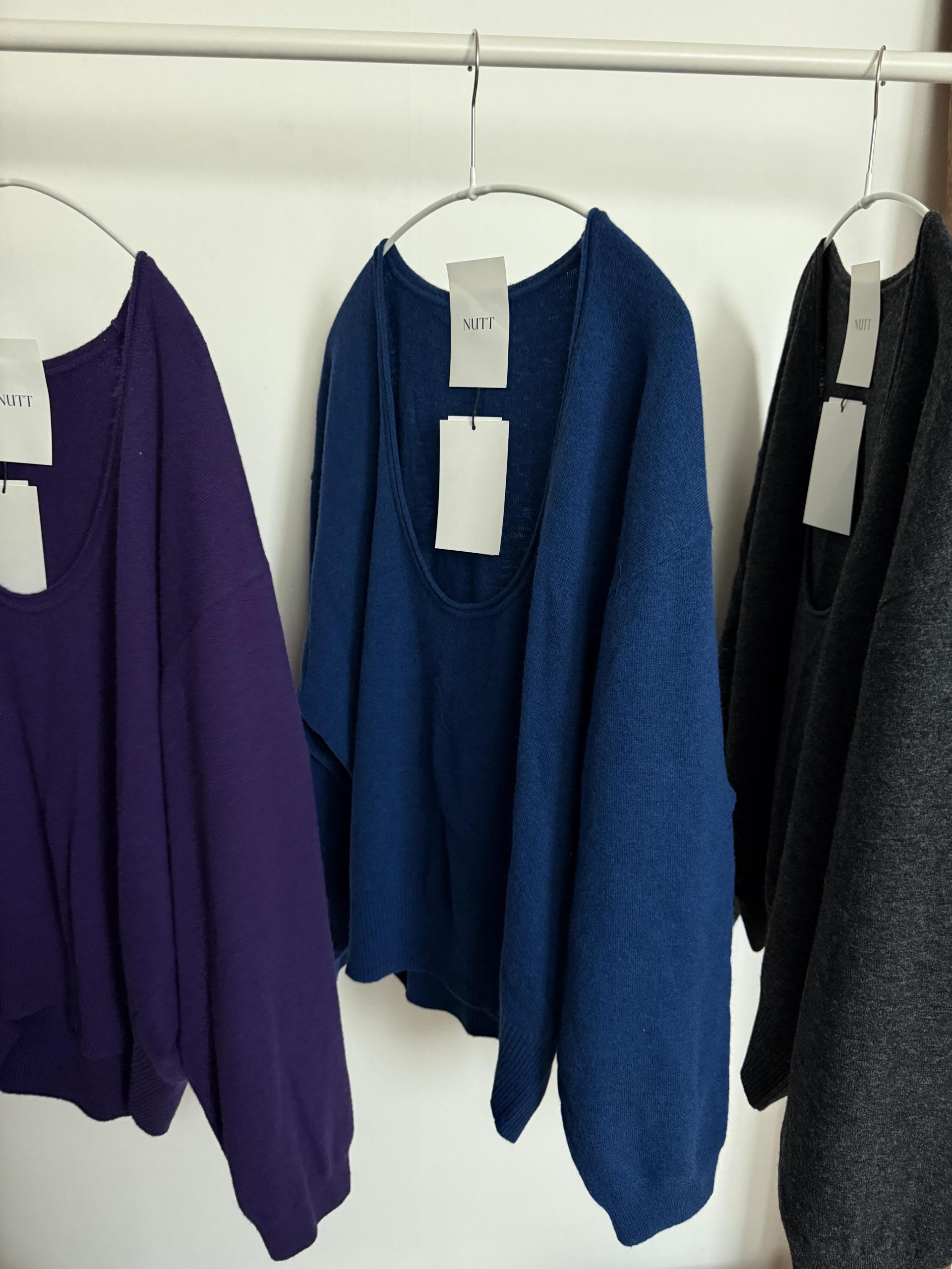 fuego u-neck knit (purple/charcoal/blue/pale grey)