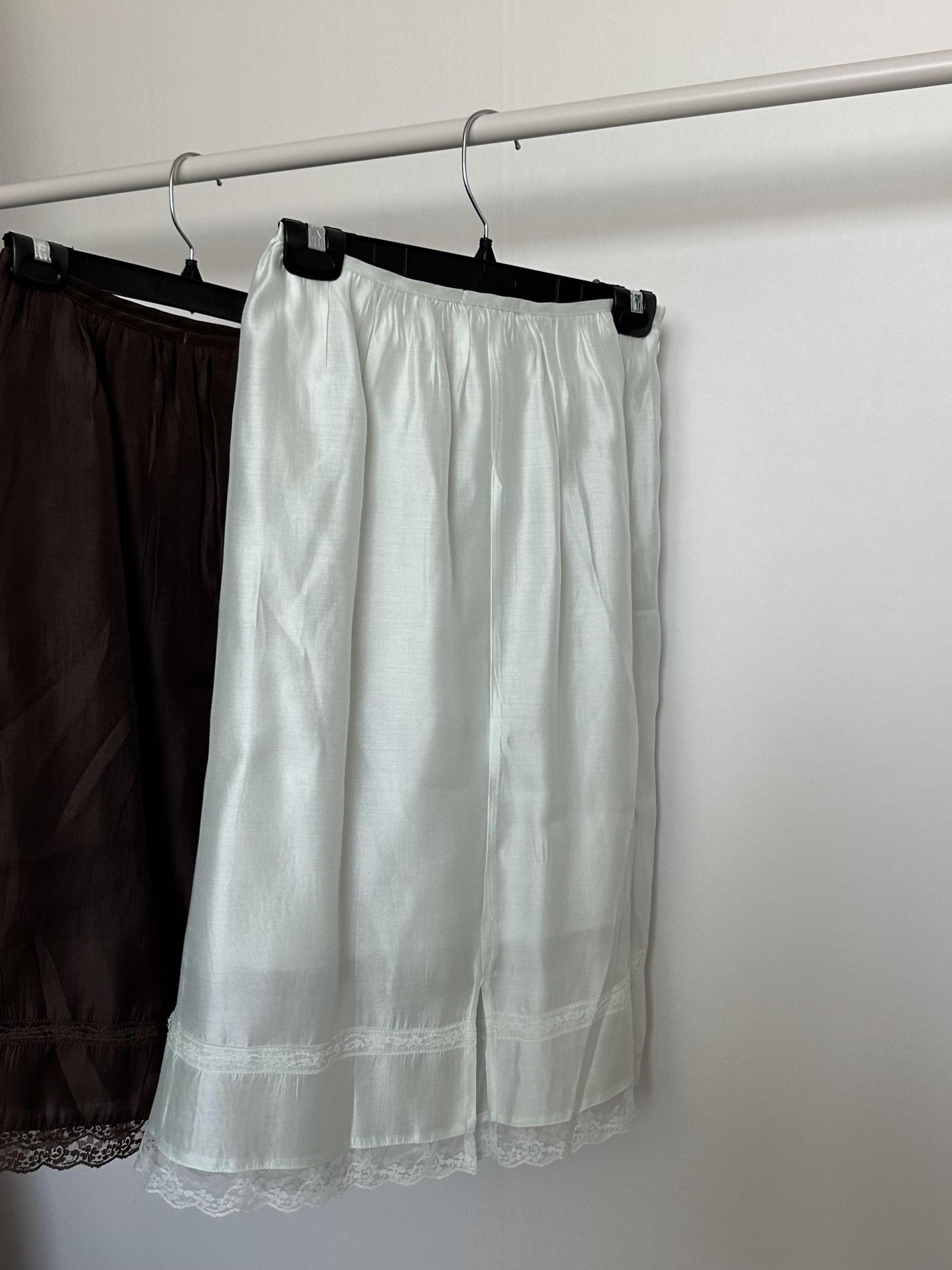 silk lace skirt (mint/brown)