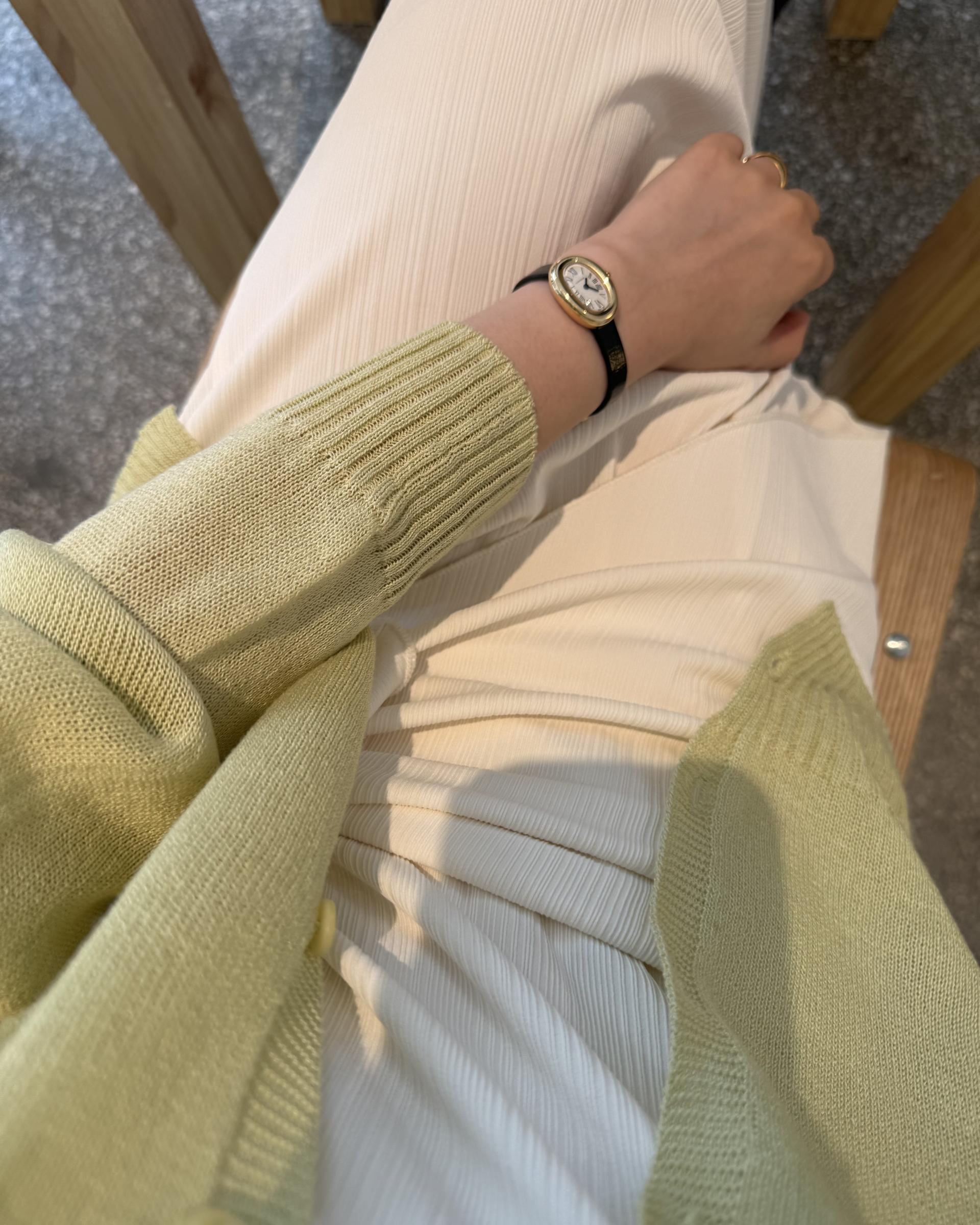 noodle skit (cream/black)
