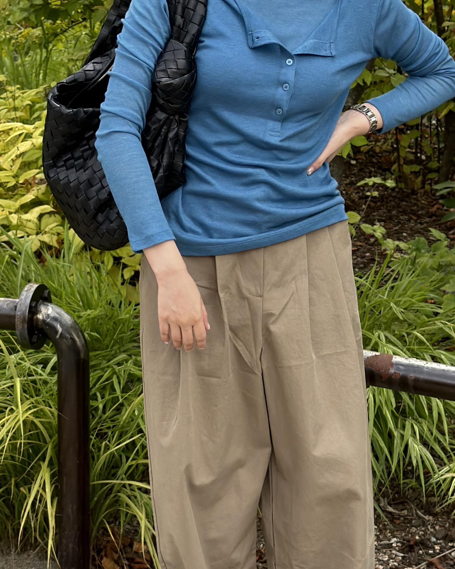 slim button layered top (purple/blue)