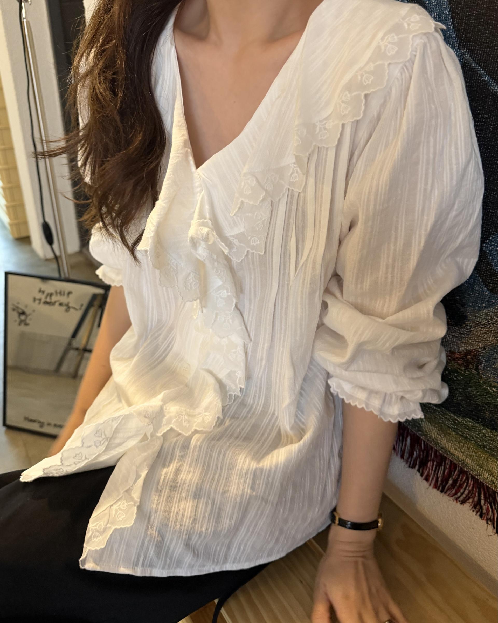 cottage ruffle lace blouse (white/check)