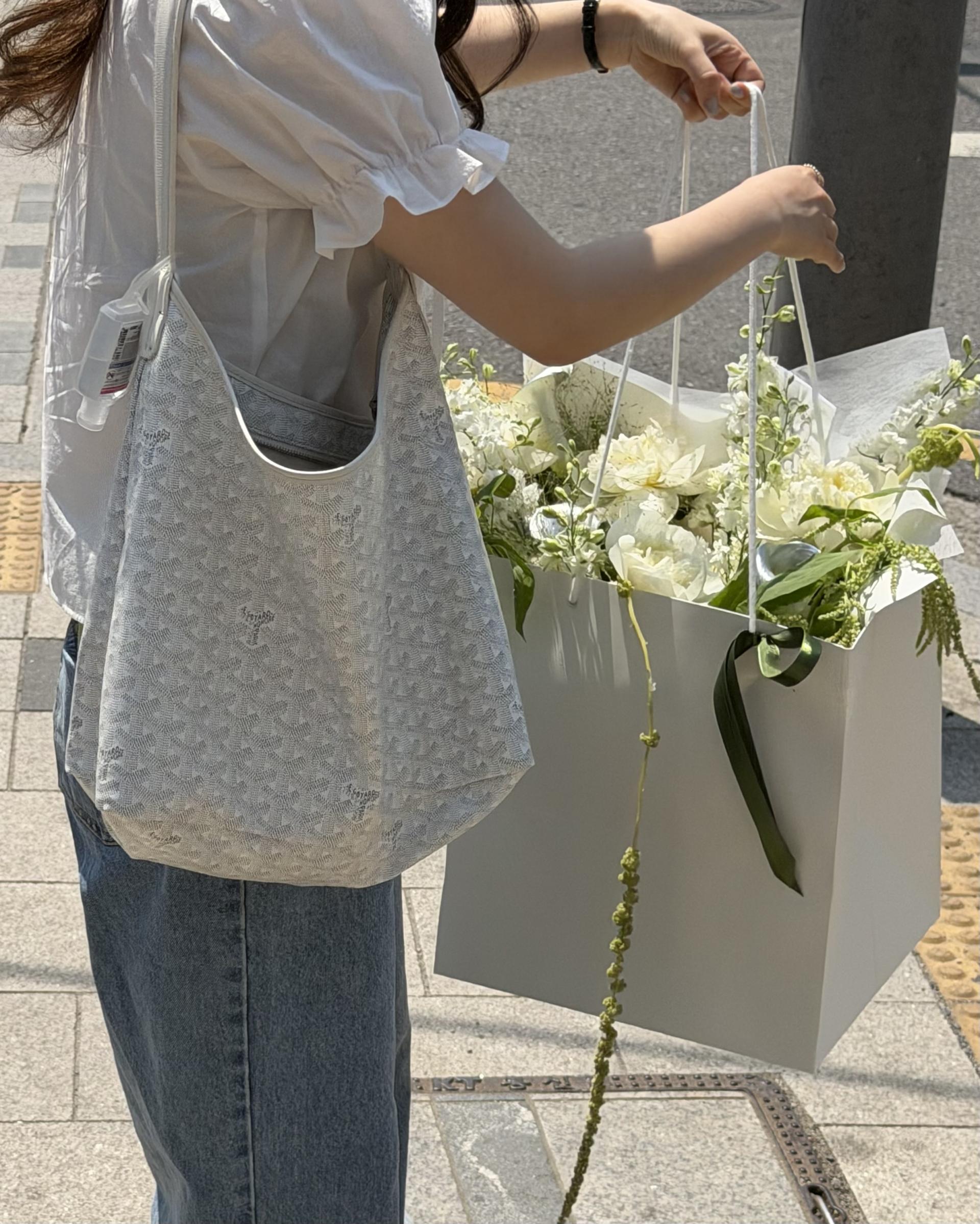 joy lace blouse