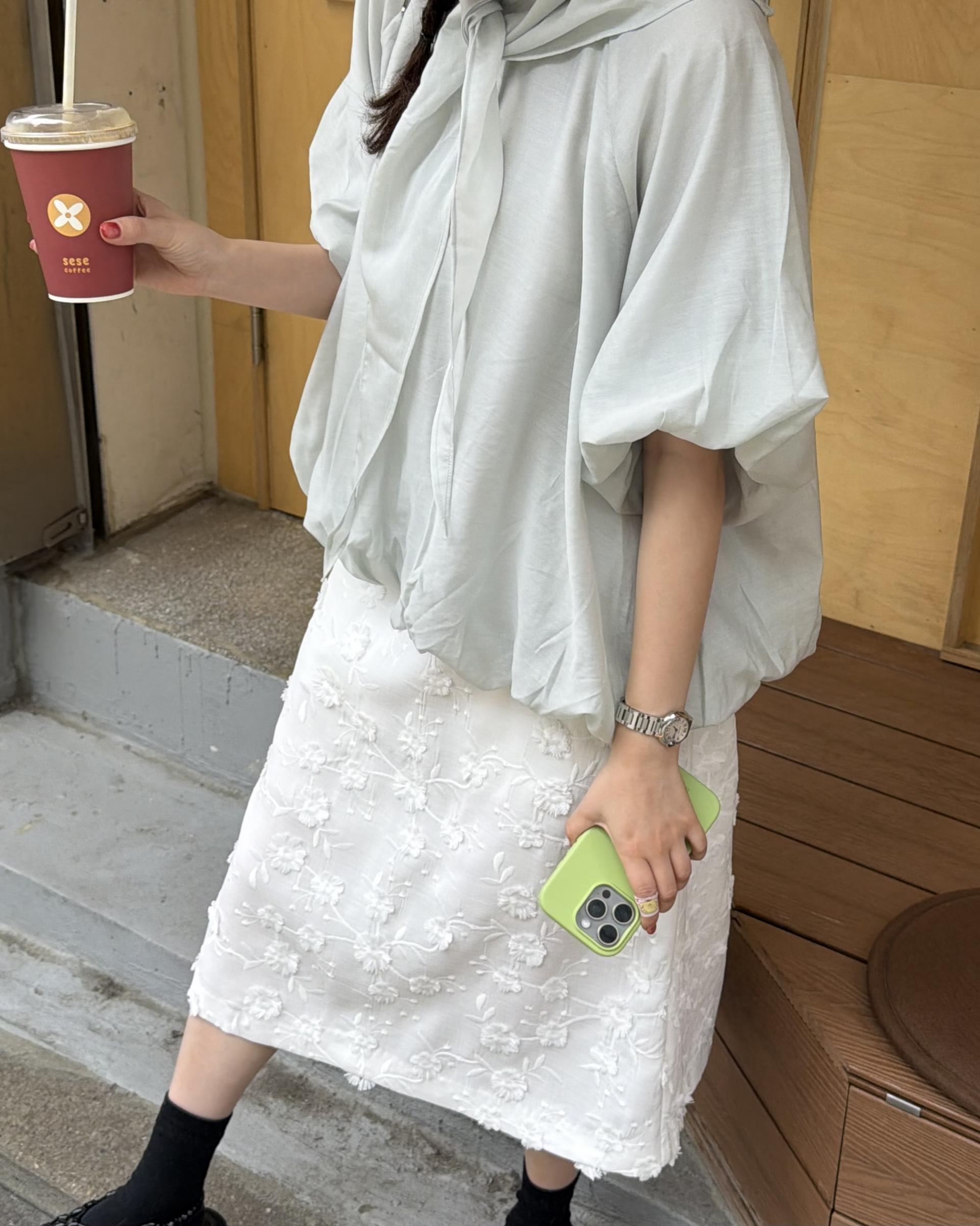 tete scarf blouse
