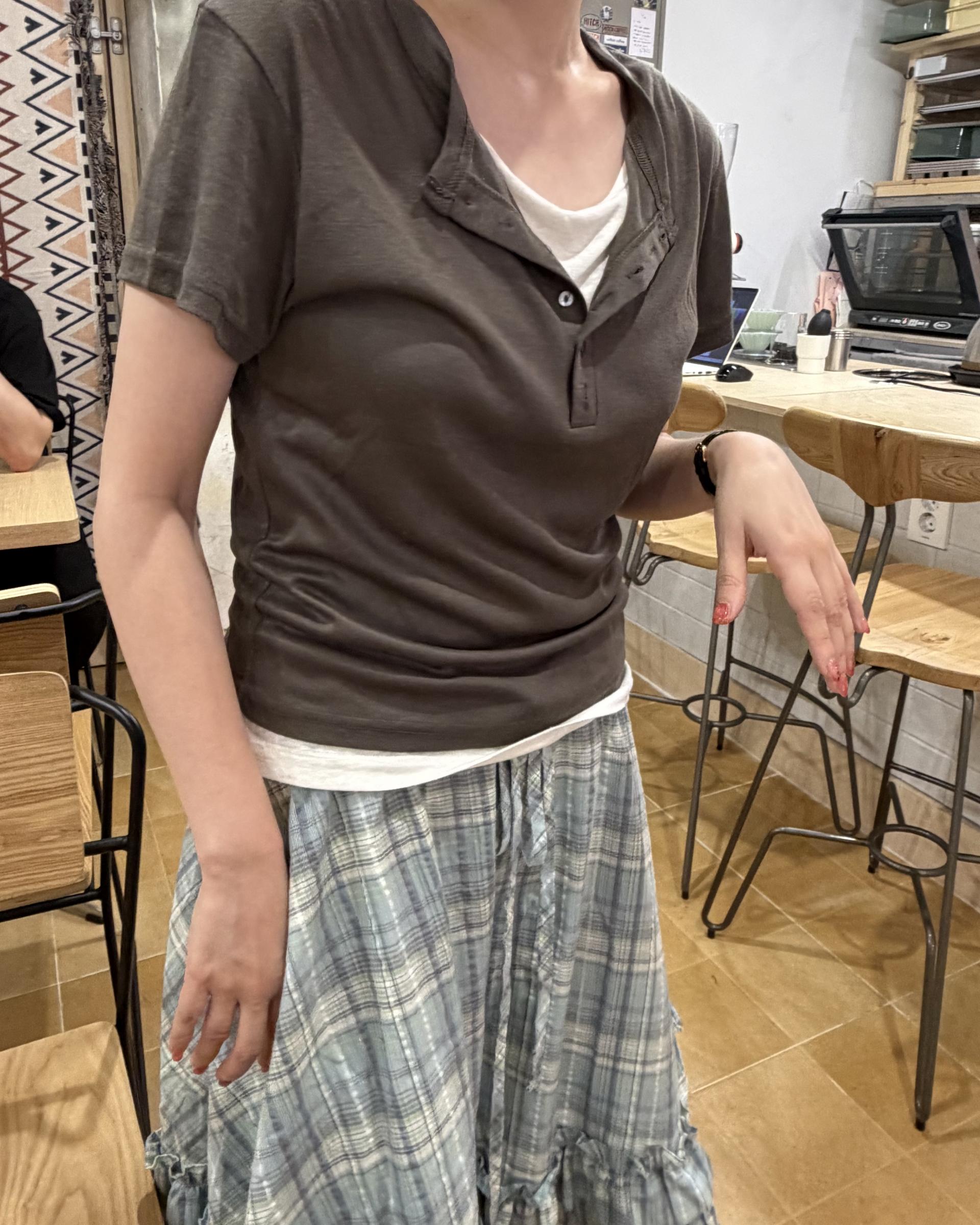 code button top (brown/black/white/melange)