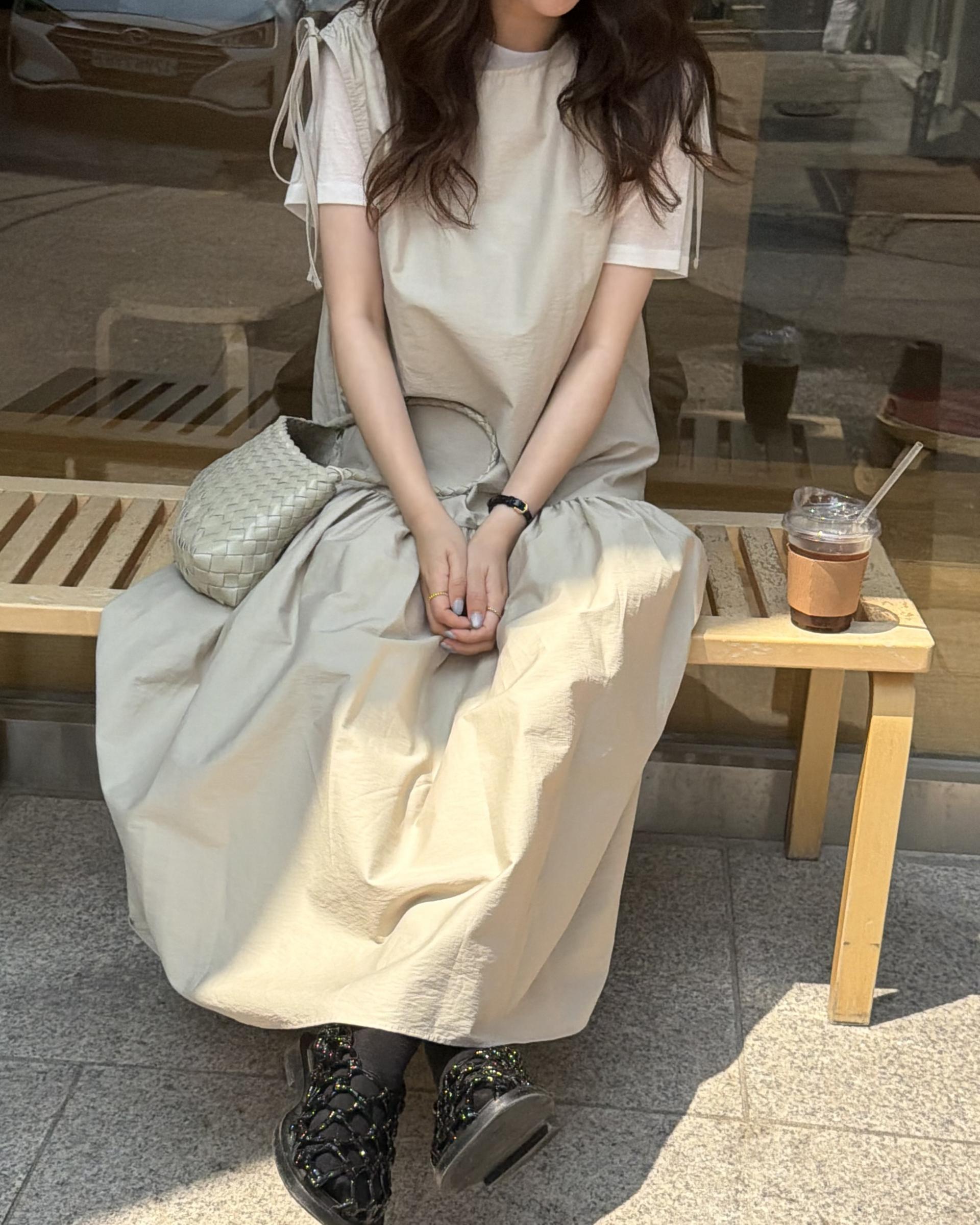 butter ribbon dress (beige/white)