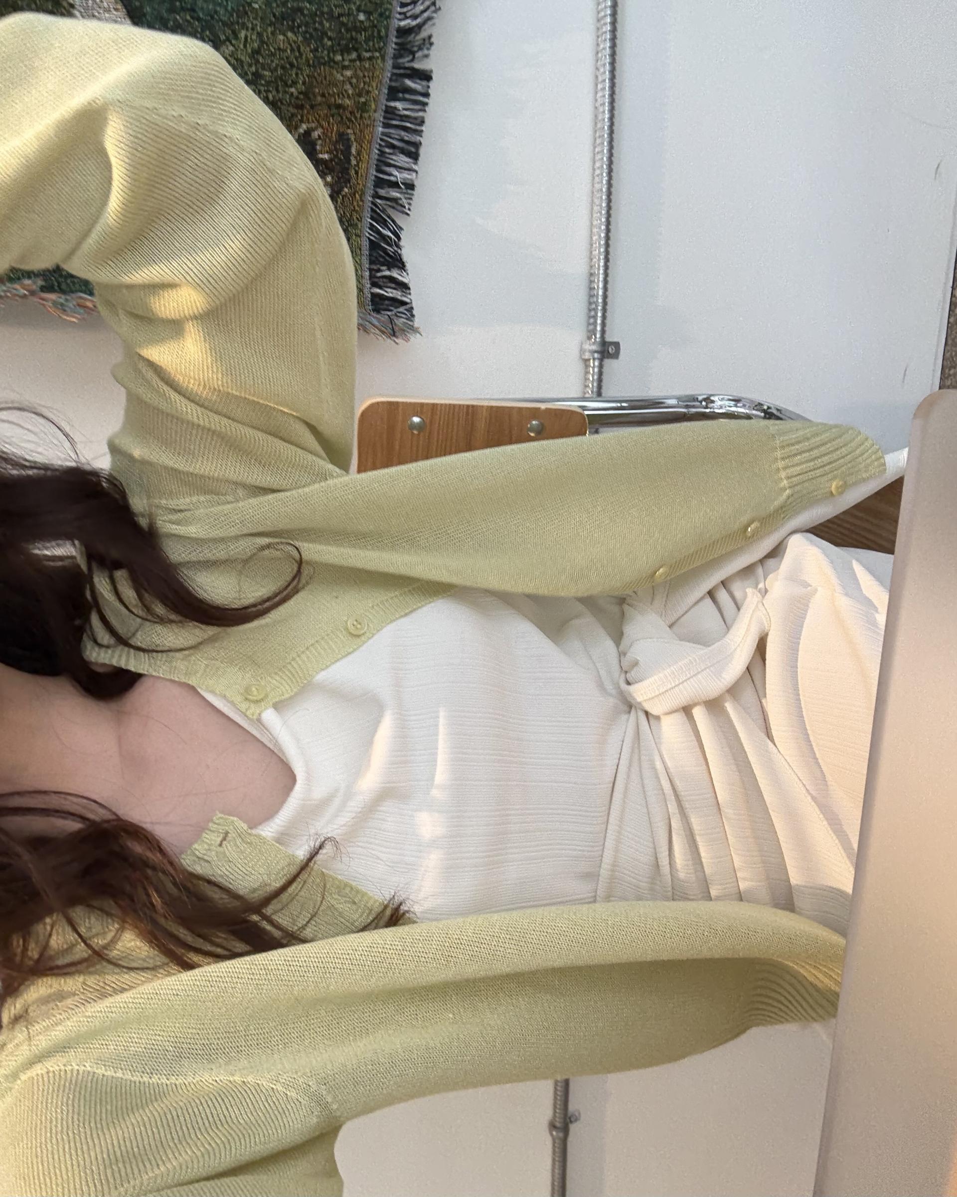 noodle skit (cream/black)