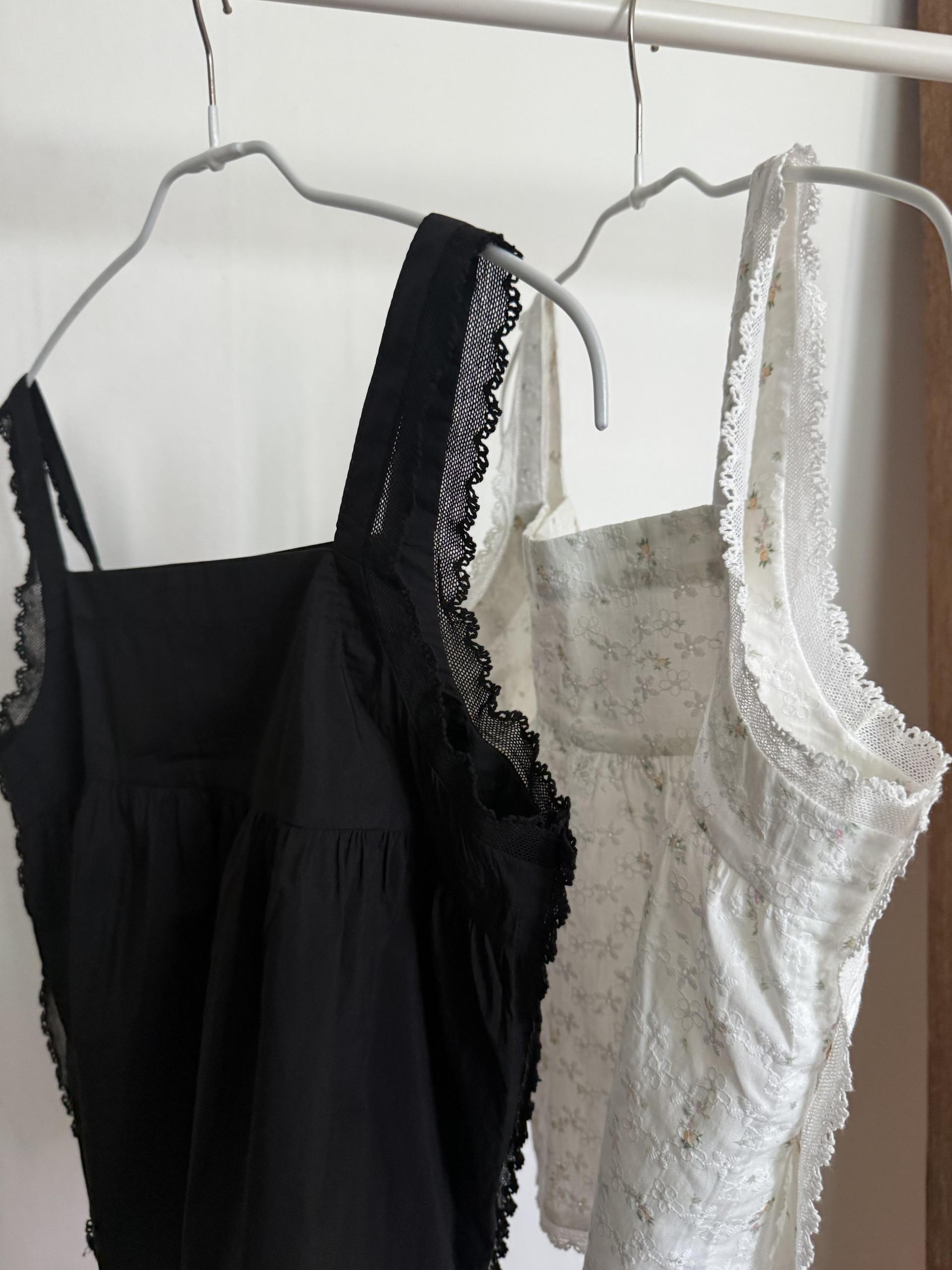 primrose blouse (flower/black)