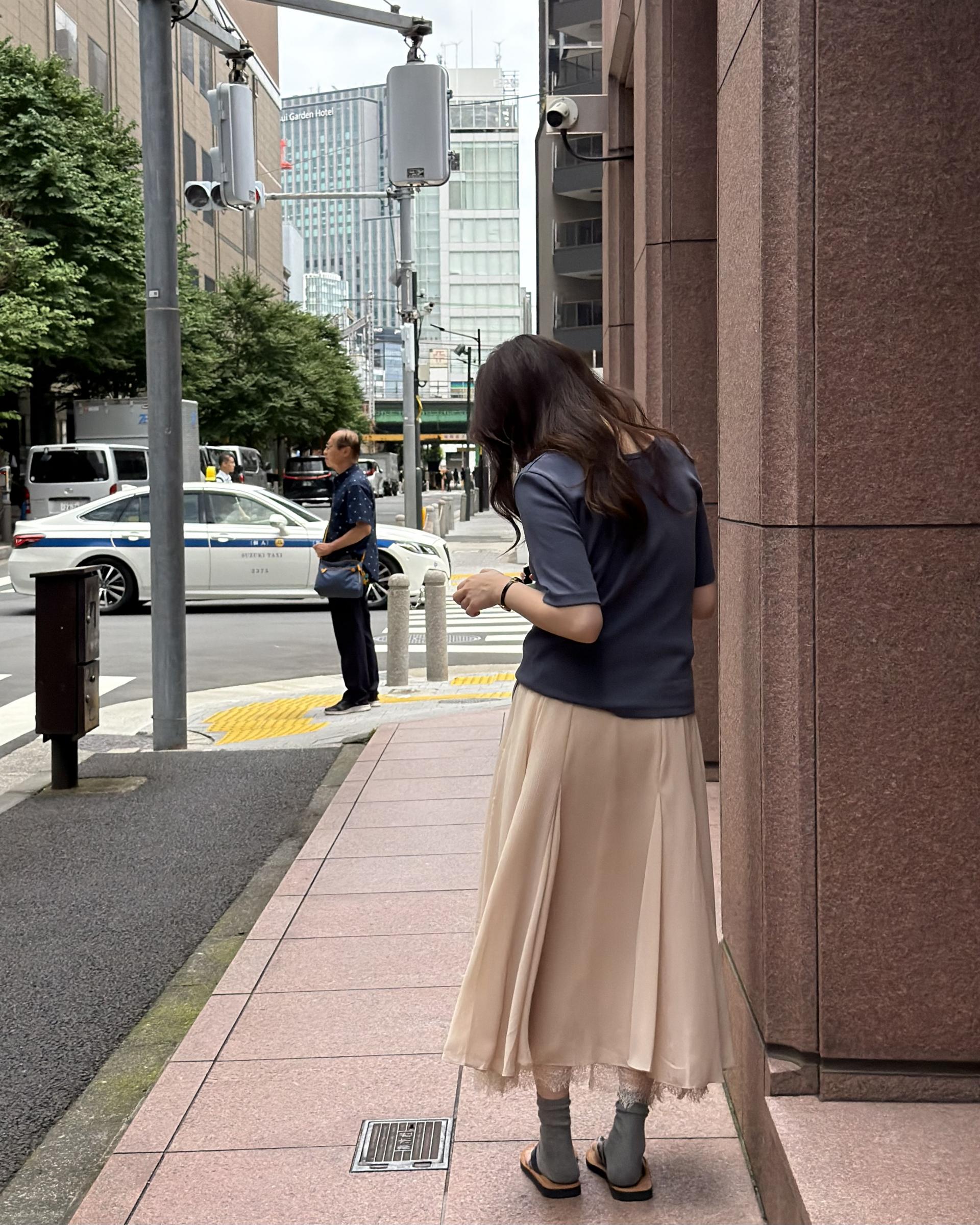 veil lace skirt