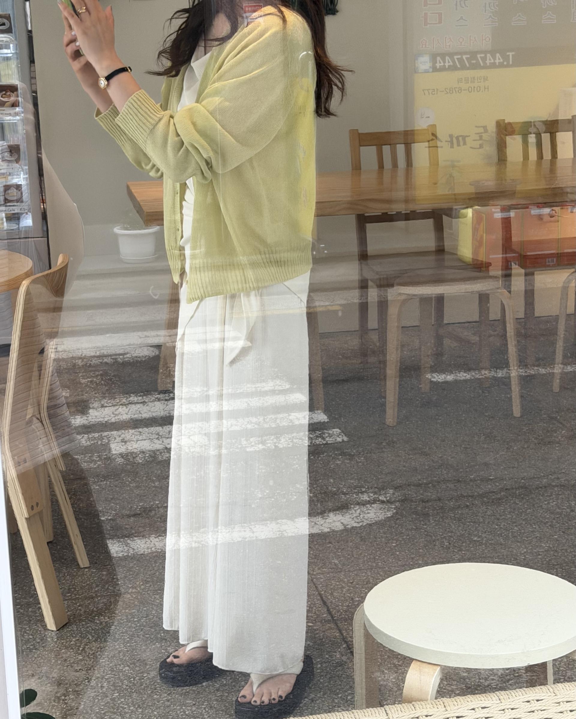 noodle skit (cream/black)