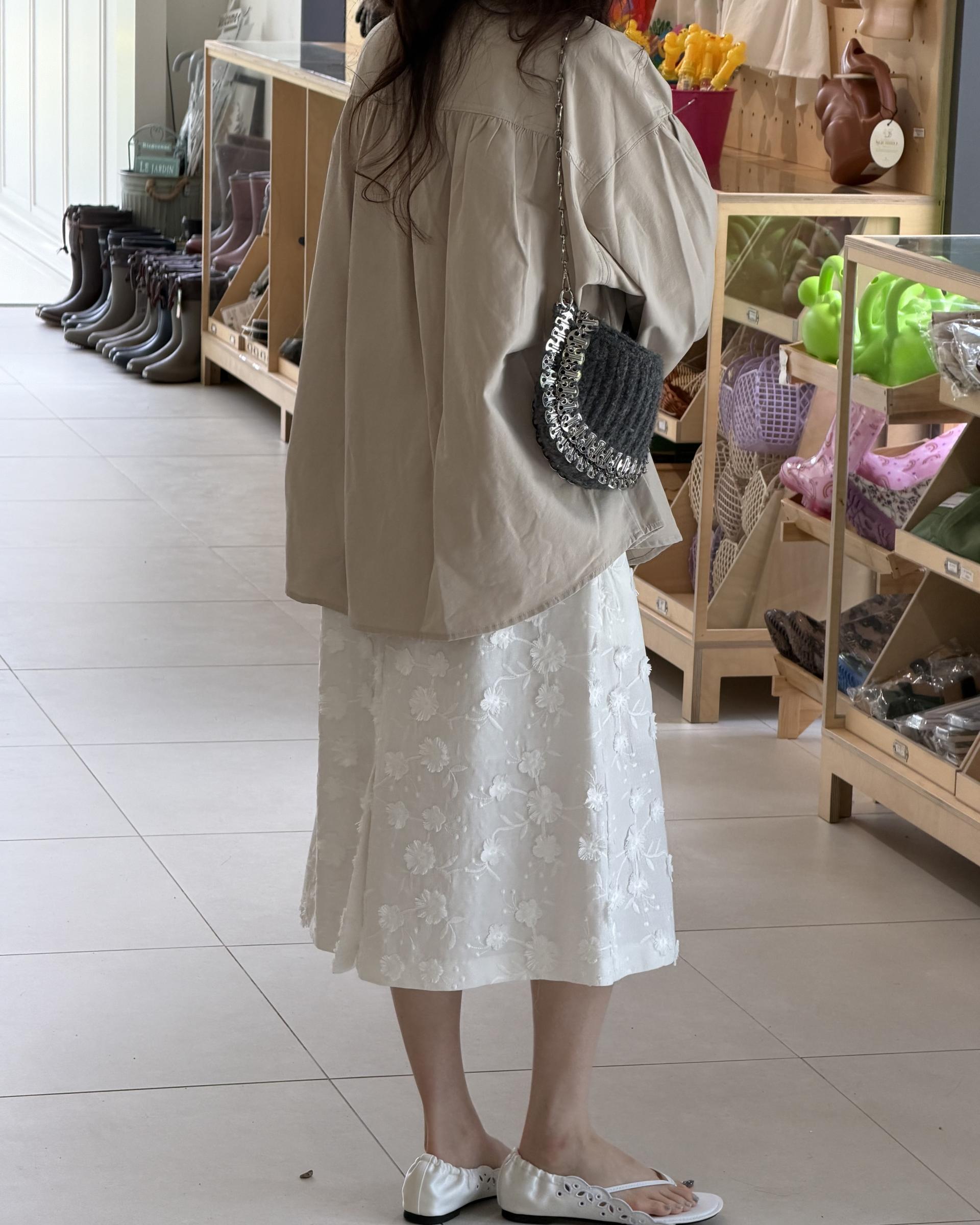 magnet shirring blouse (cream/beige)