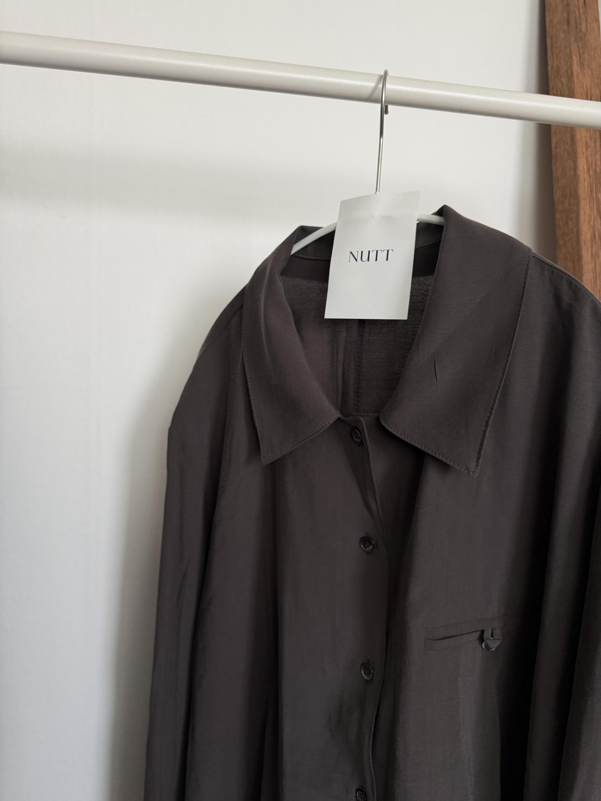prim button blouse (brown/navy/cream)