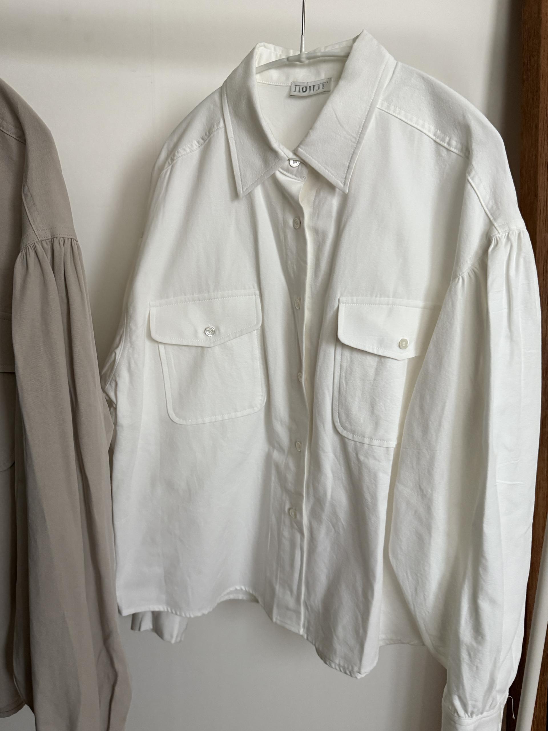 magnet shirring blouse (cream/beige)