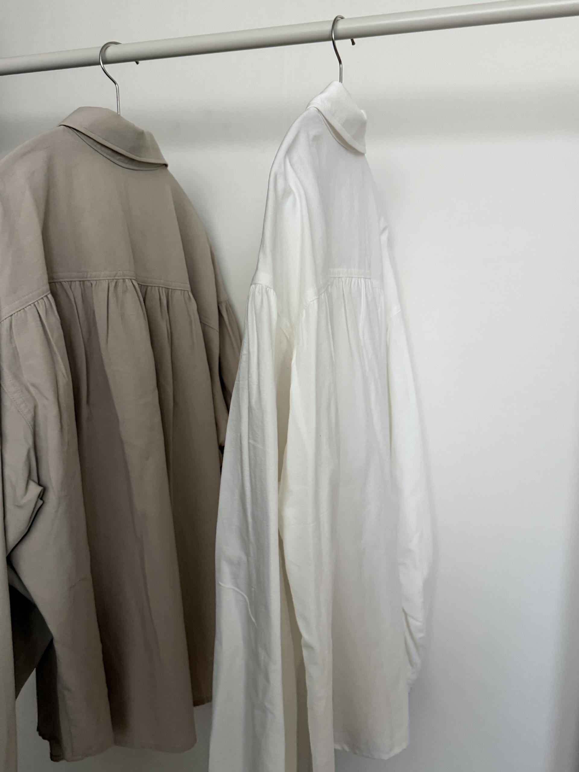 magnet shirring blouse (cream/beige)