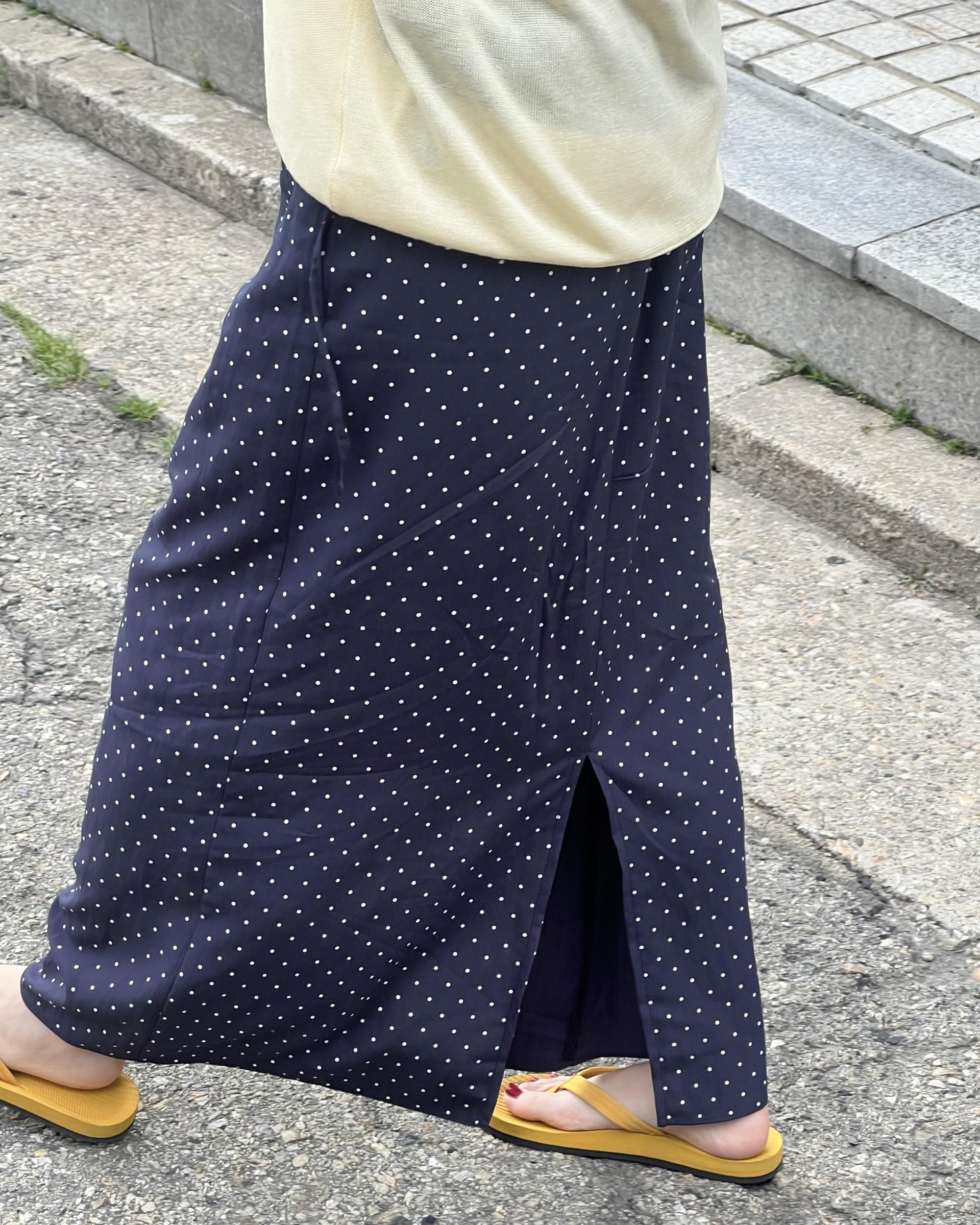 dot maxi skirt