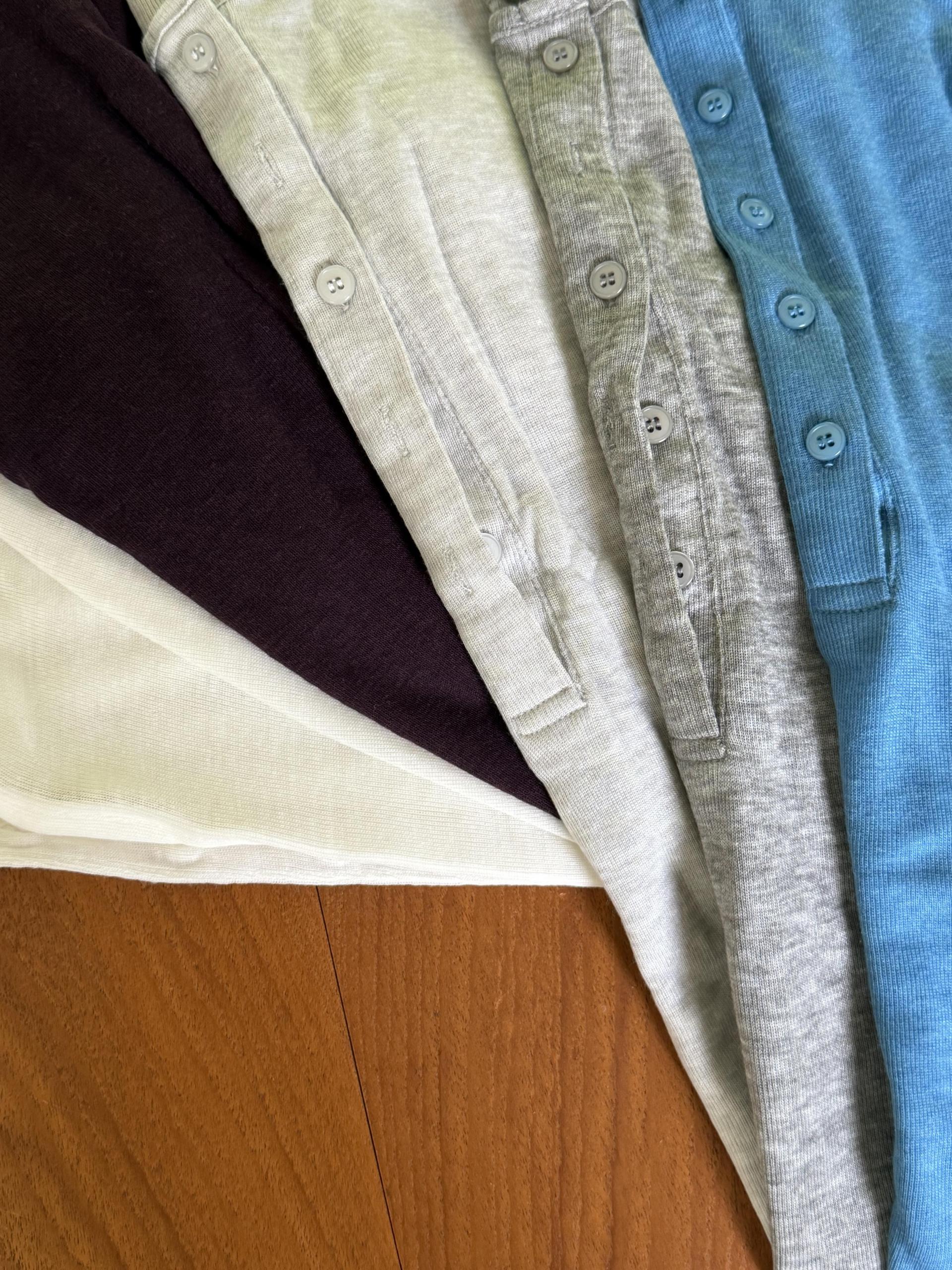 slim button layered top (purple/blue)