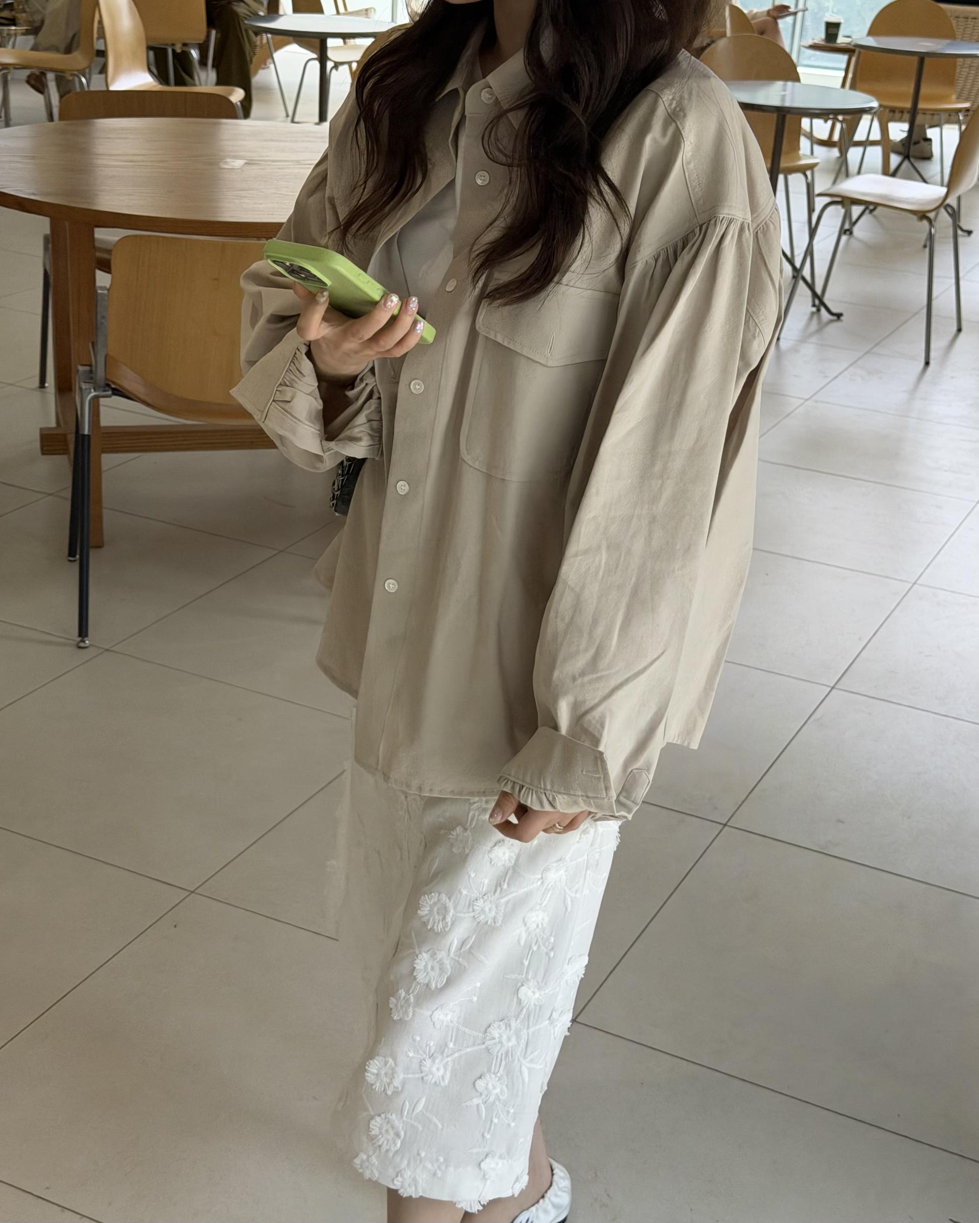magnet shirring blouse (cream/beige)