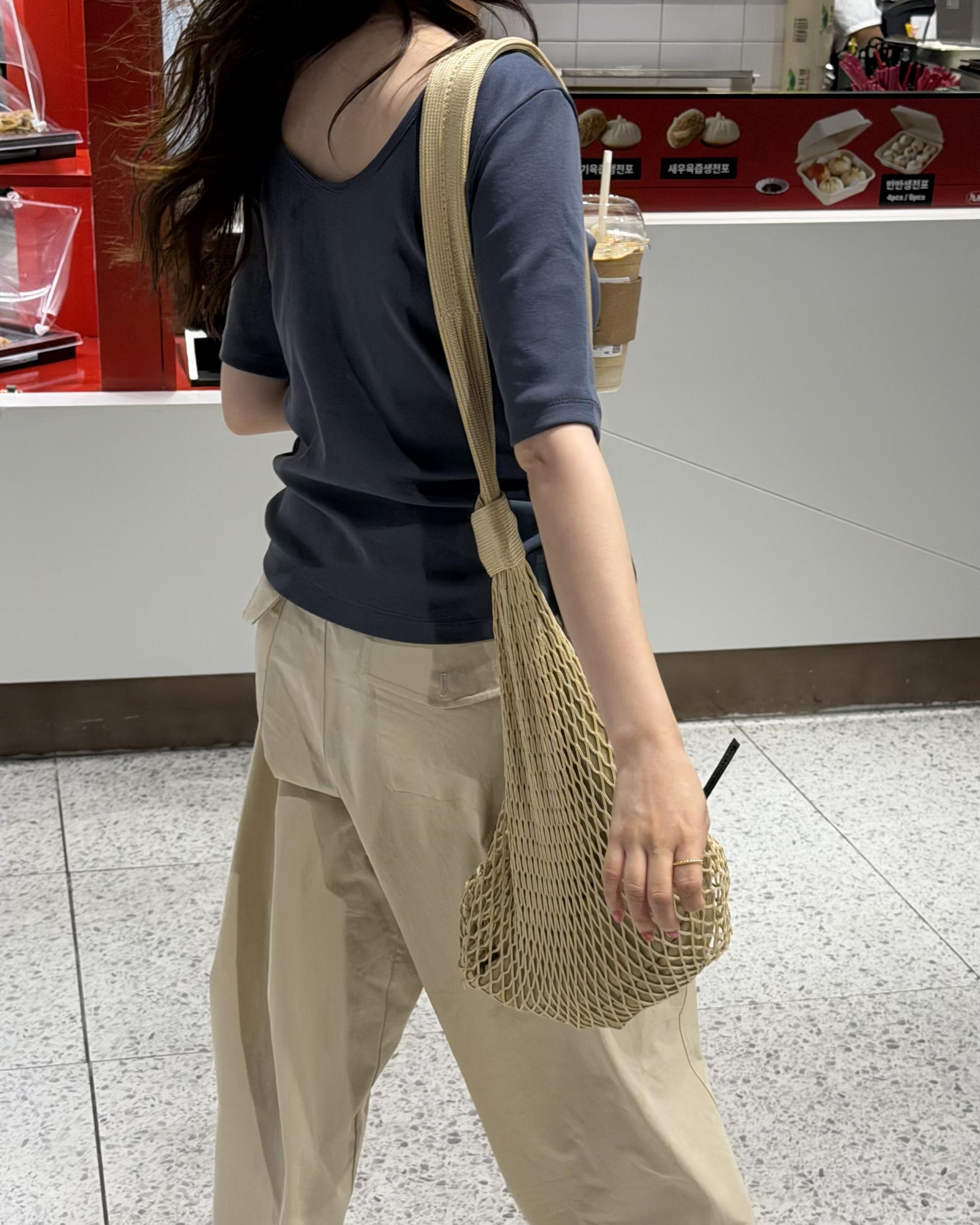 bobos u-neck top (deep blue)