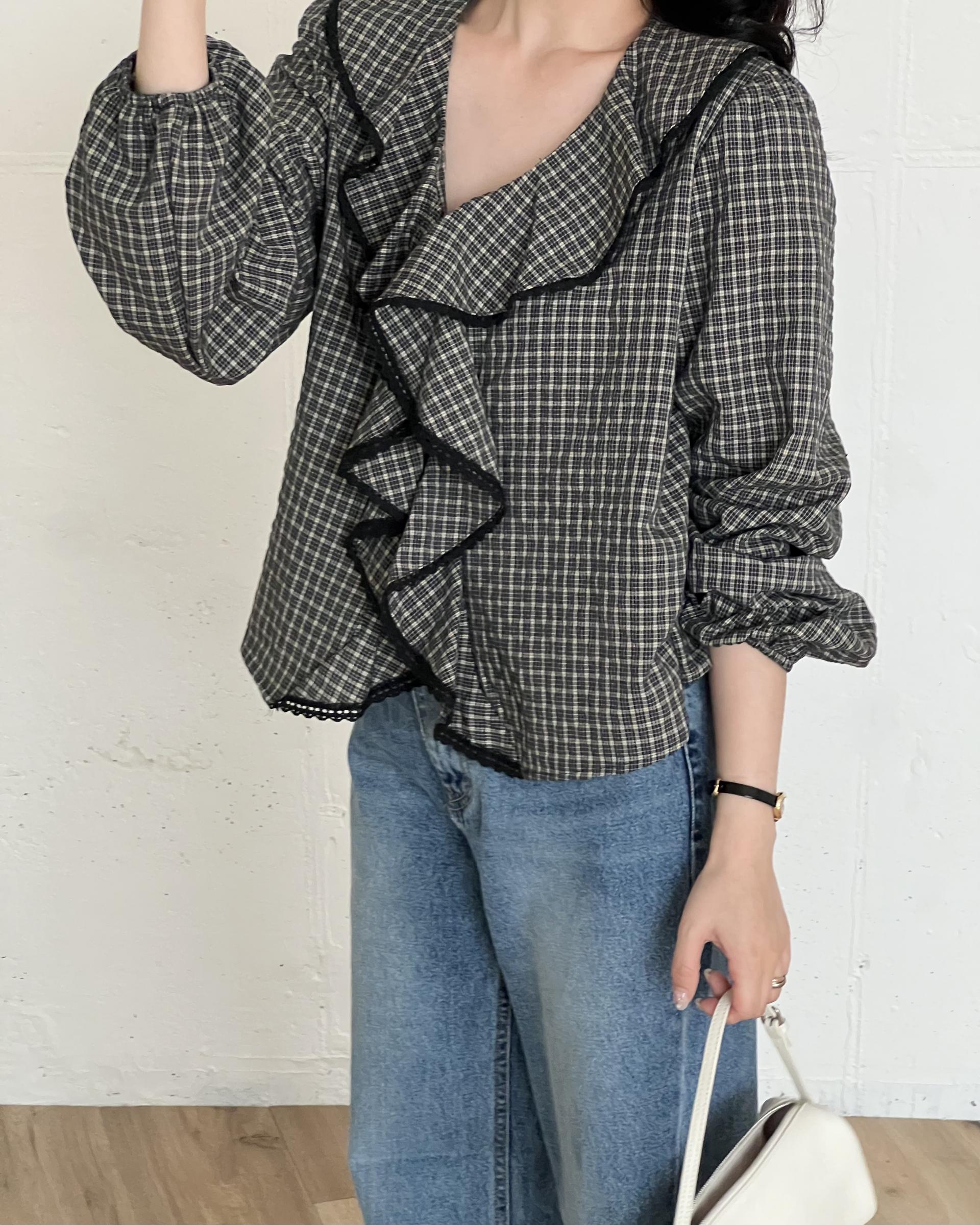 sally frill blouse (check)