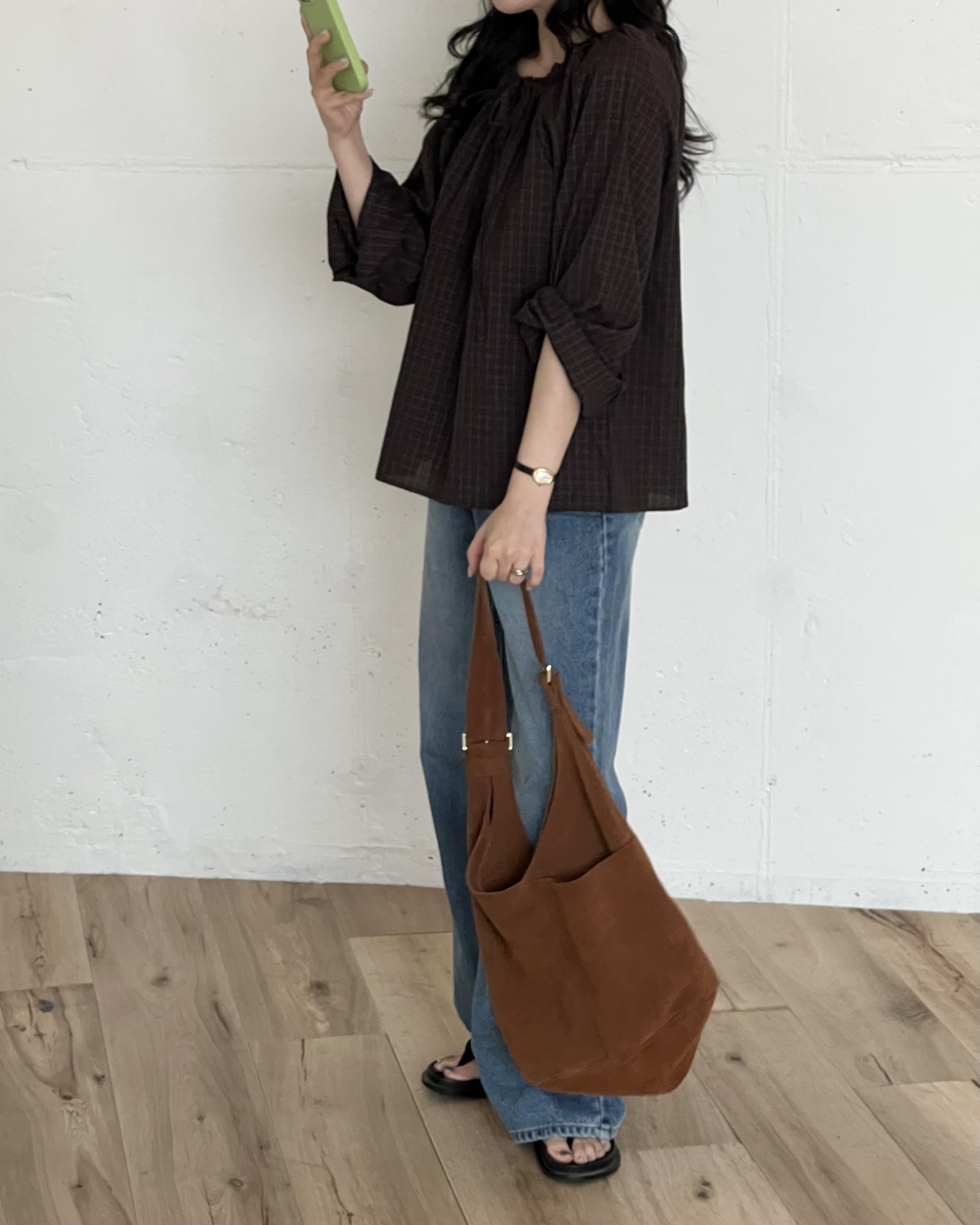 aman check blouse (brown)