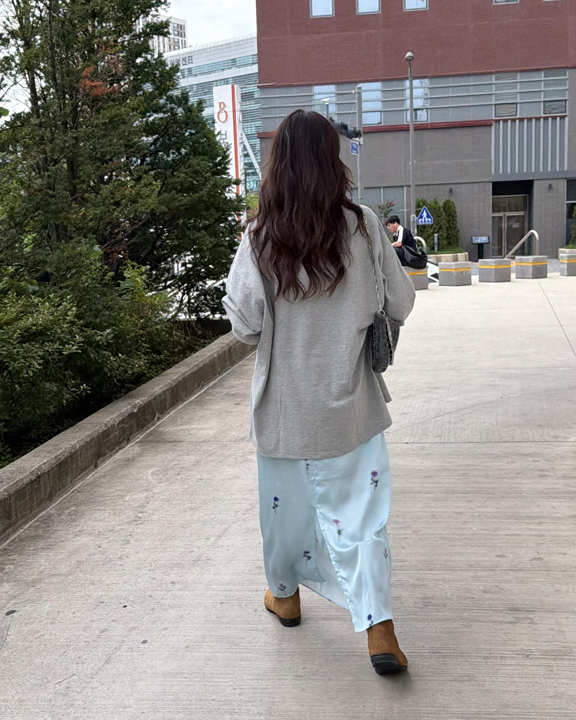 domingo flower skirt (sky blue)