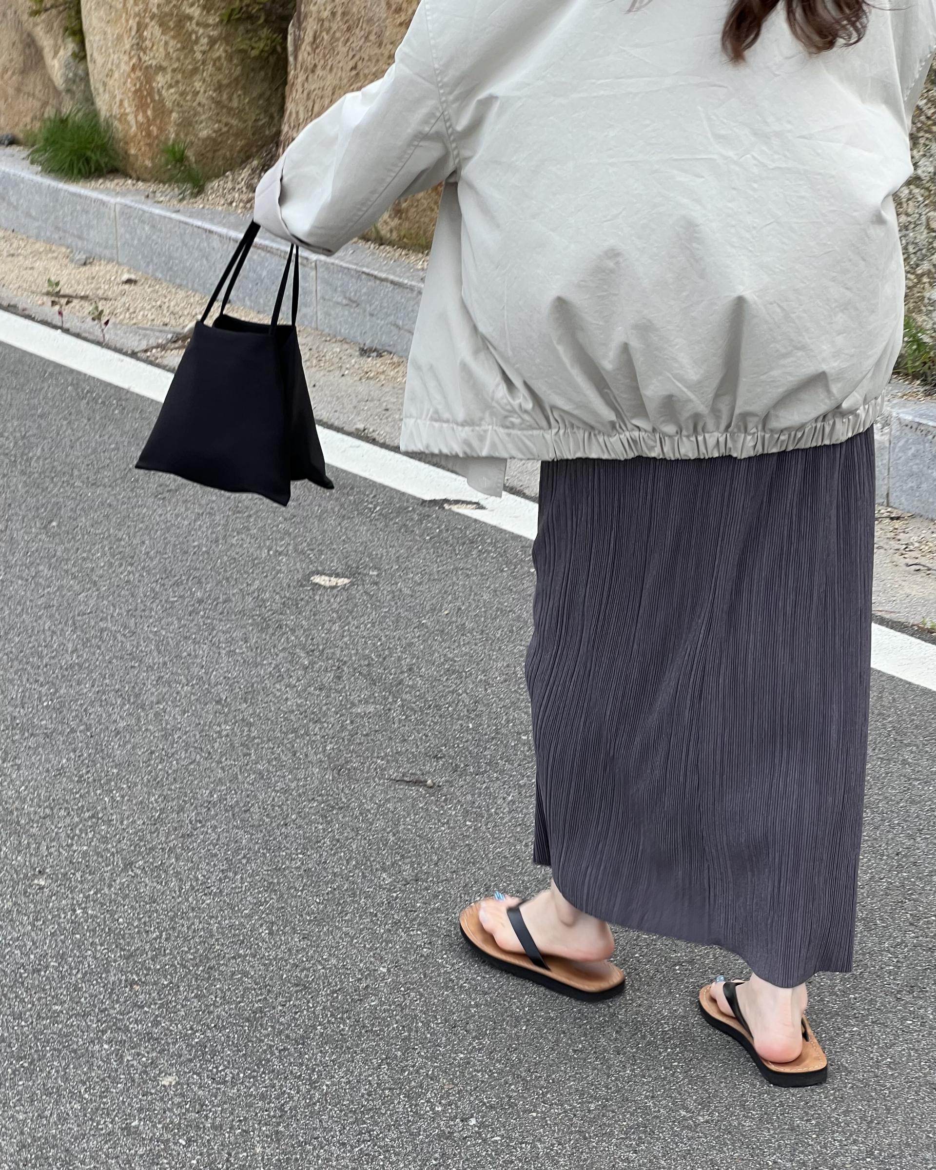grocery half jumper (cream beige/navy)