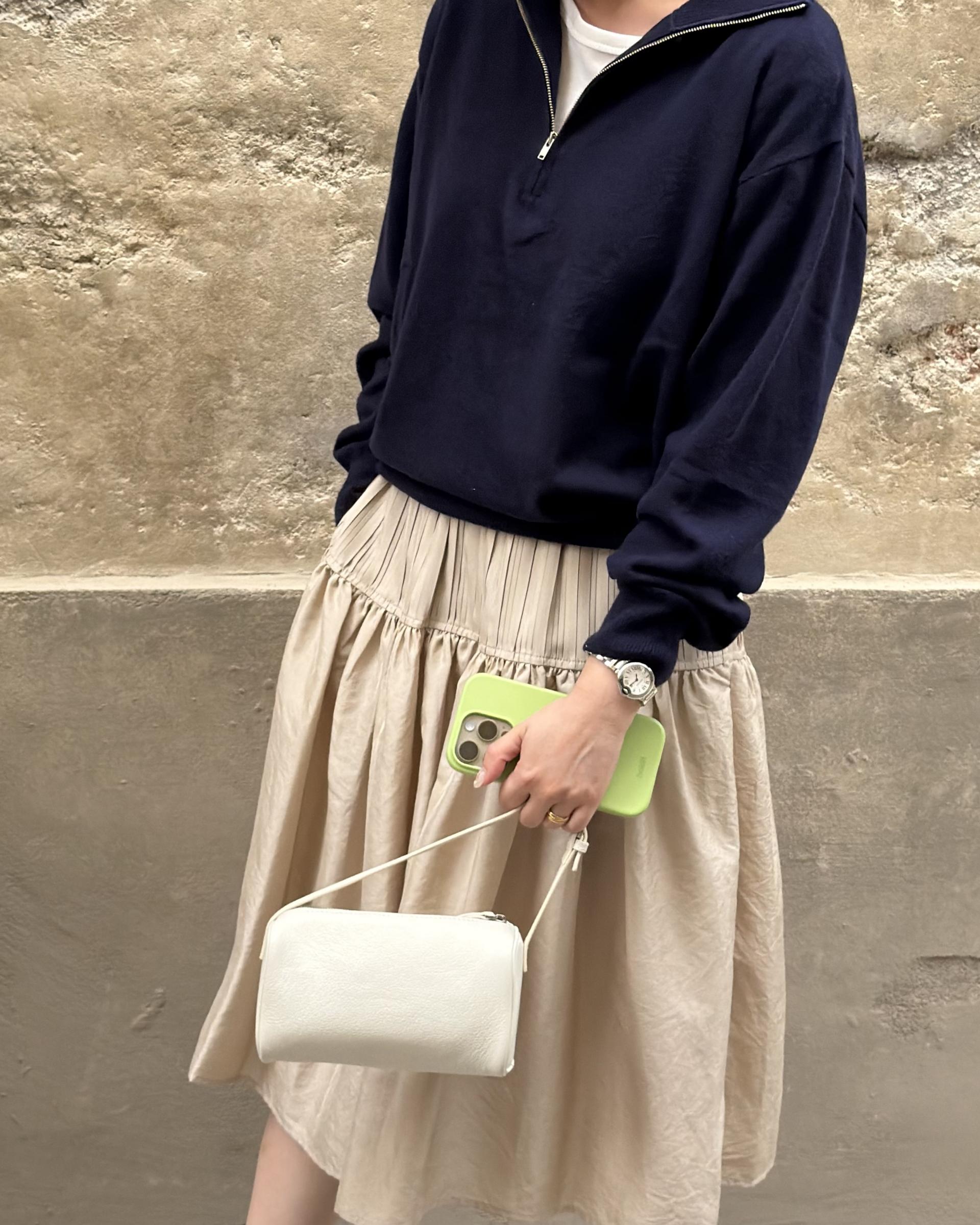 marge pintuck skirt (milk beige/charcoal)