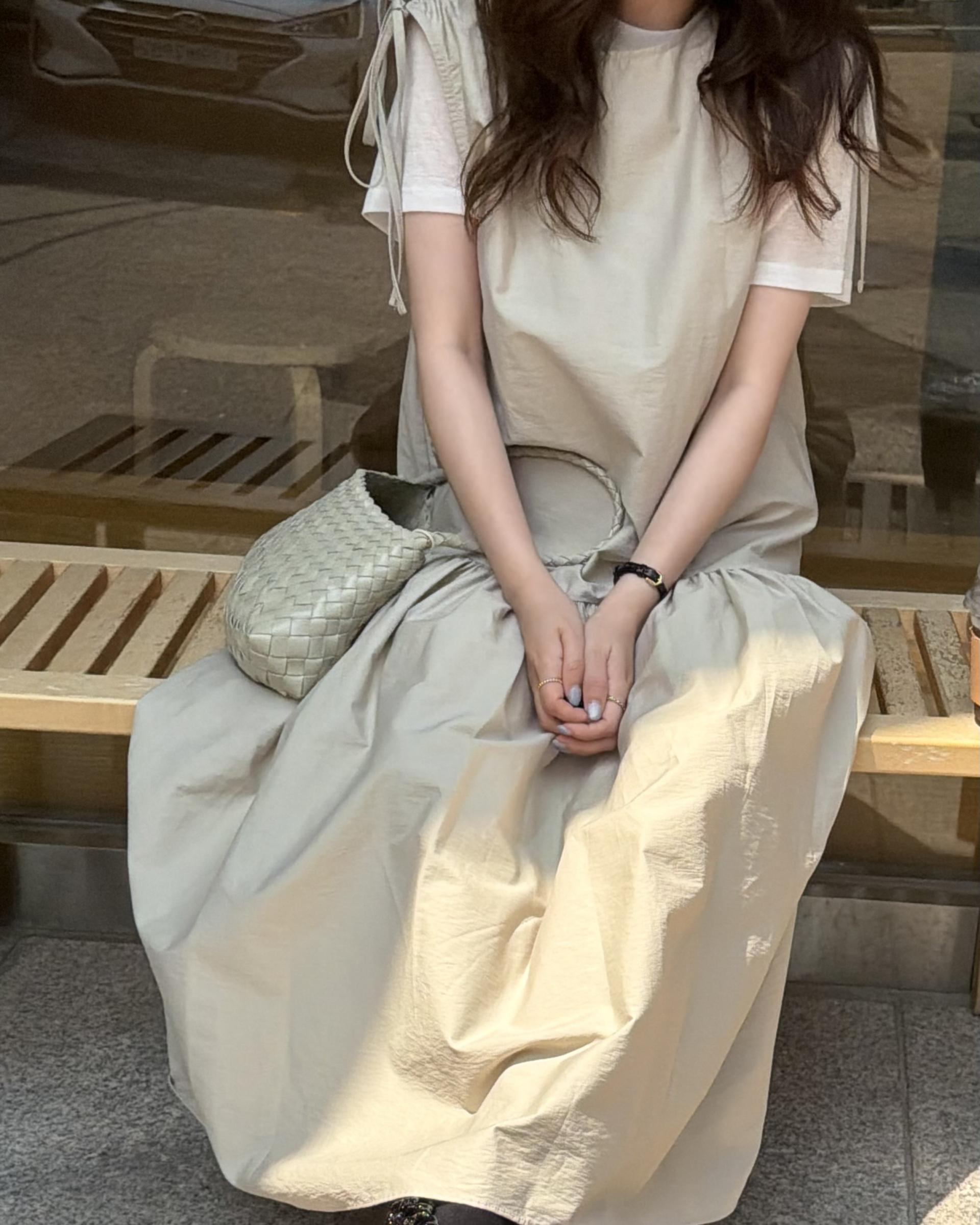 butter ribbon dress (beige/white)