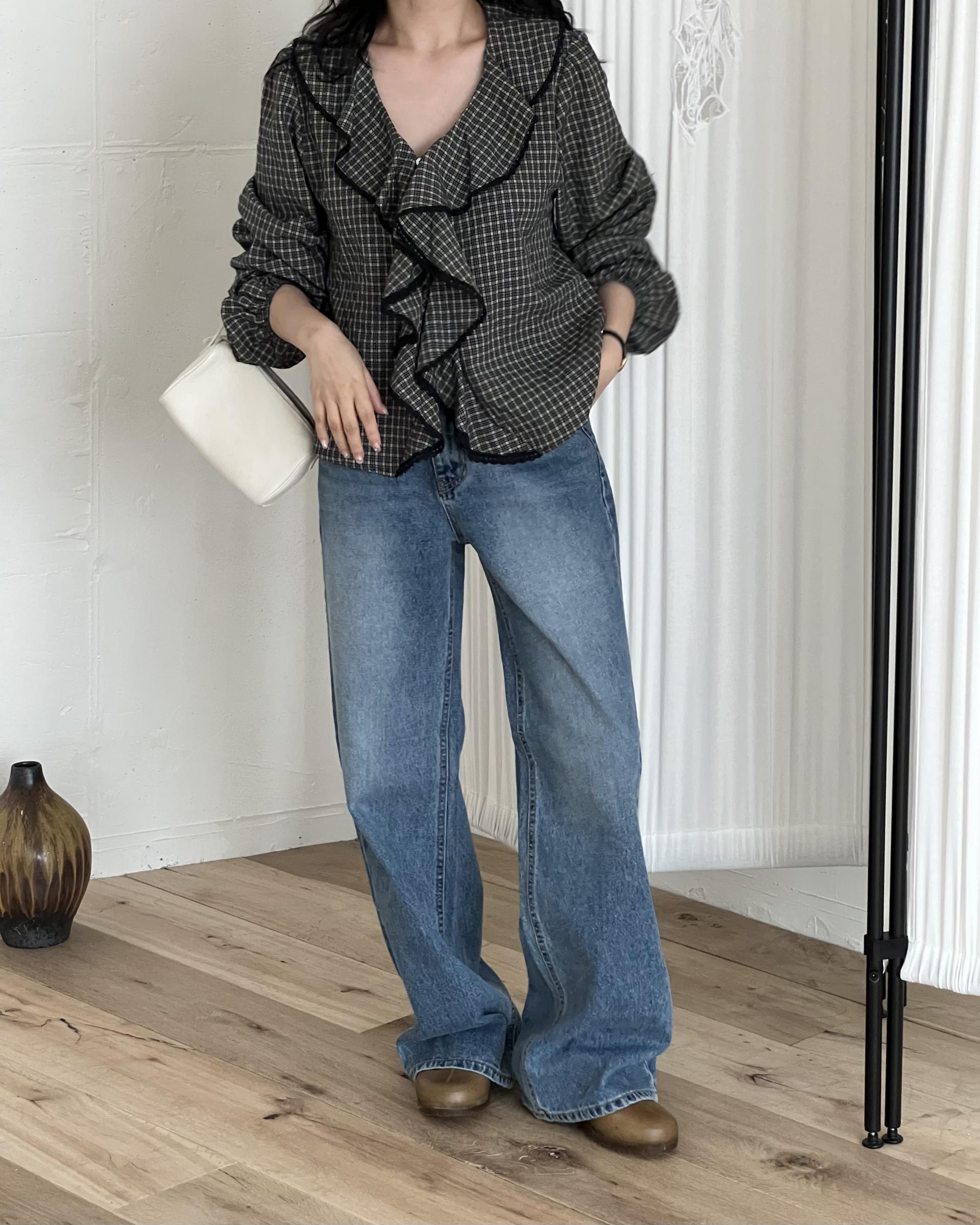 sally frill blouse (check)
