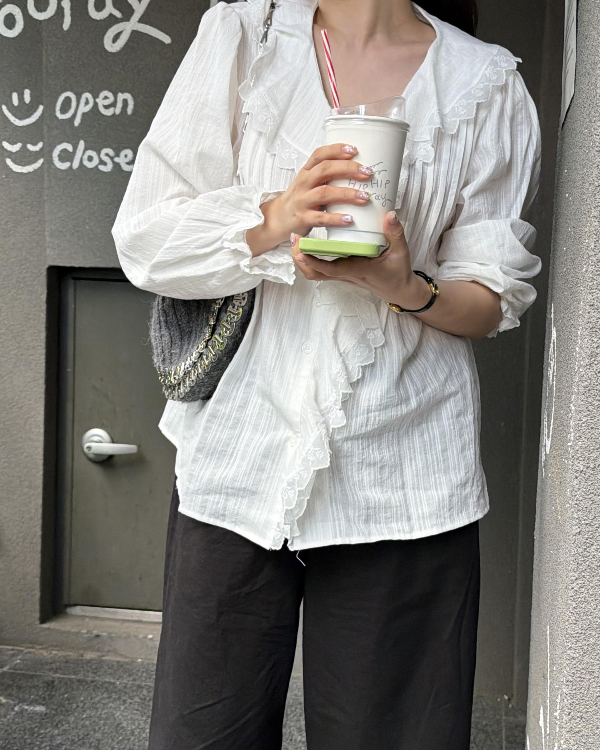 cottage ruffle lace blouse (white/check)