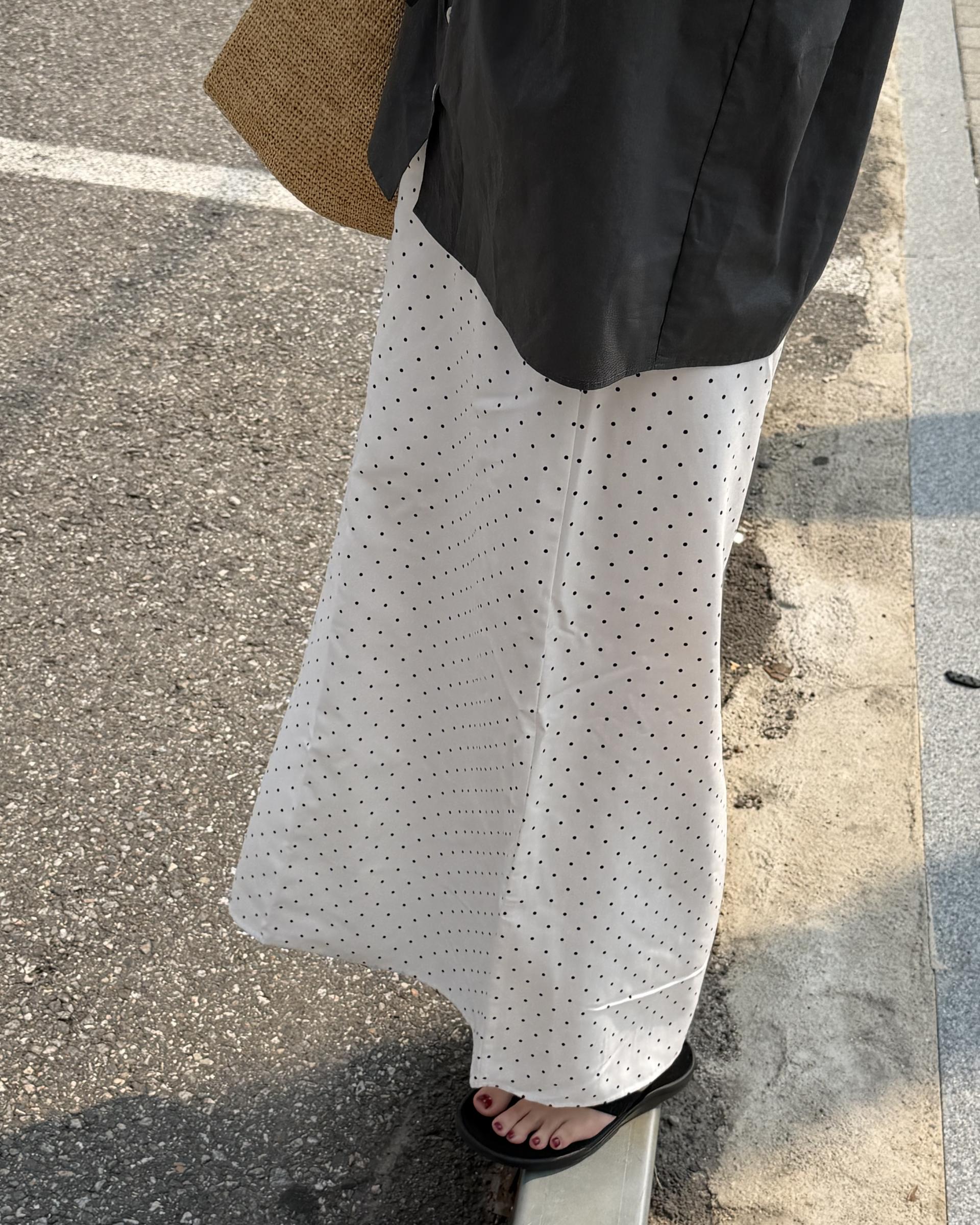 dot maxi skirt