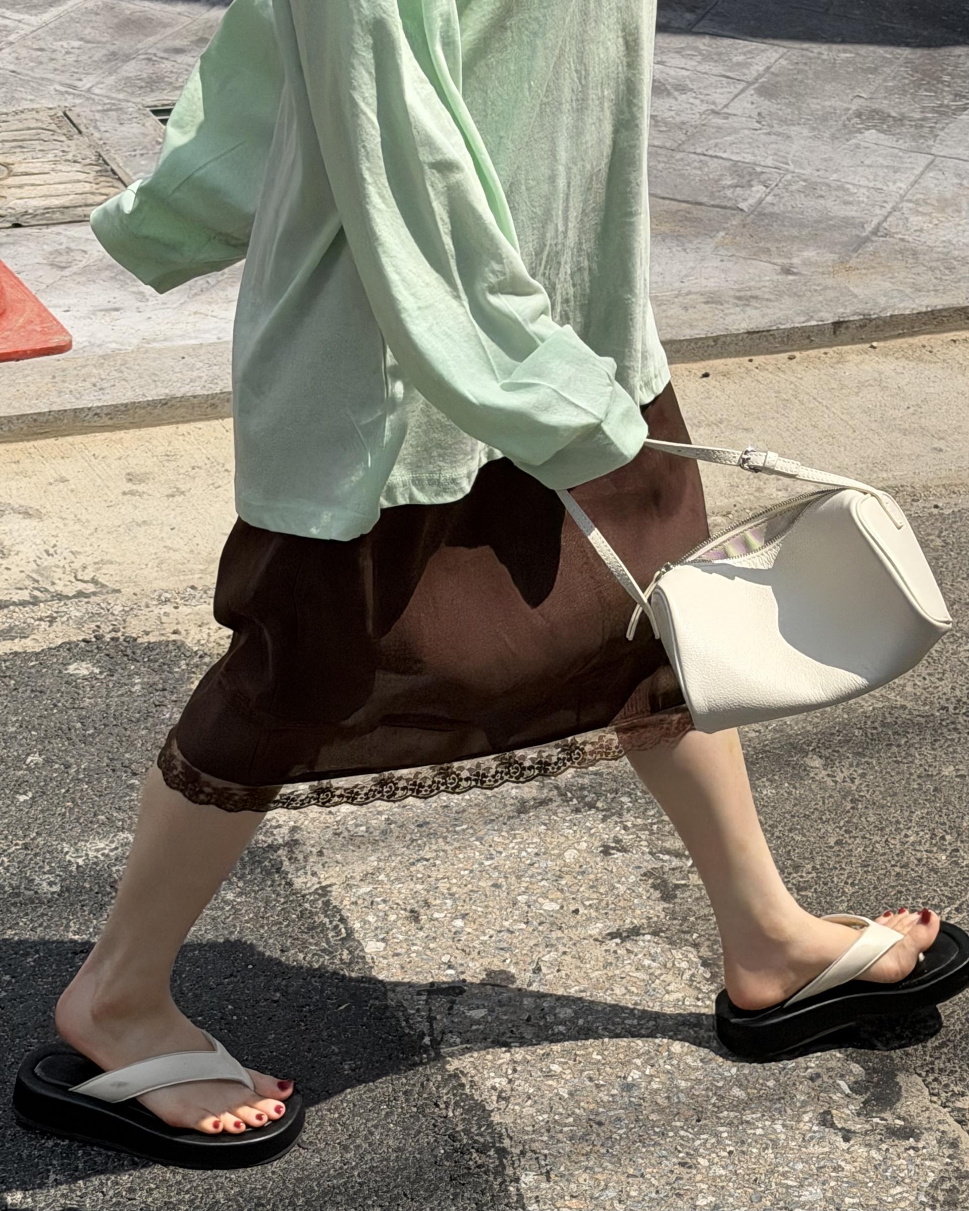 silk lace skirt (mint/brown)