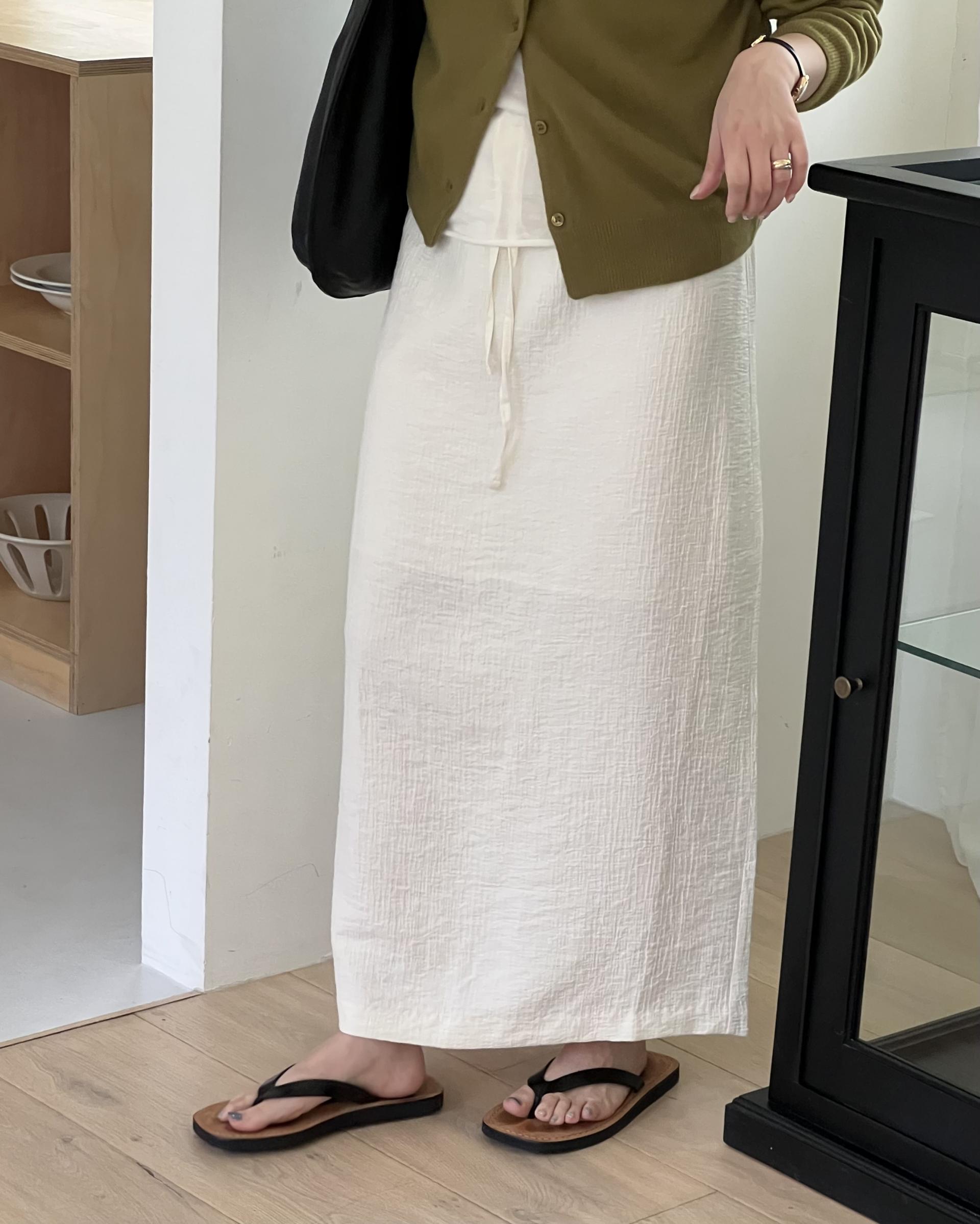 base wrinkle skirt (black/cream)