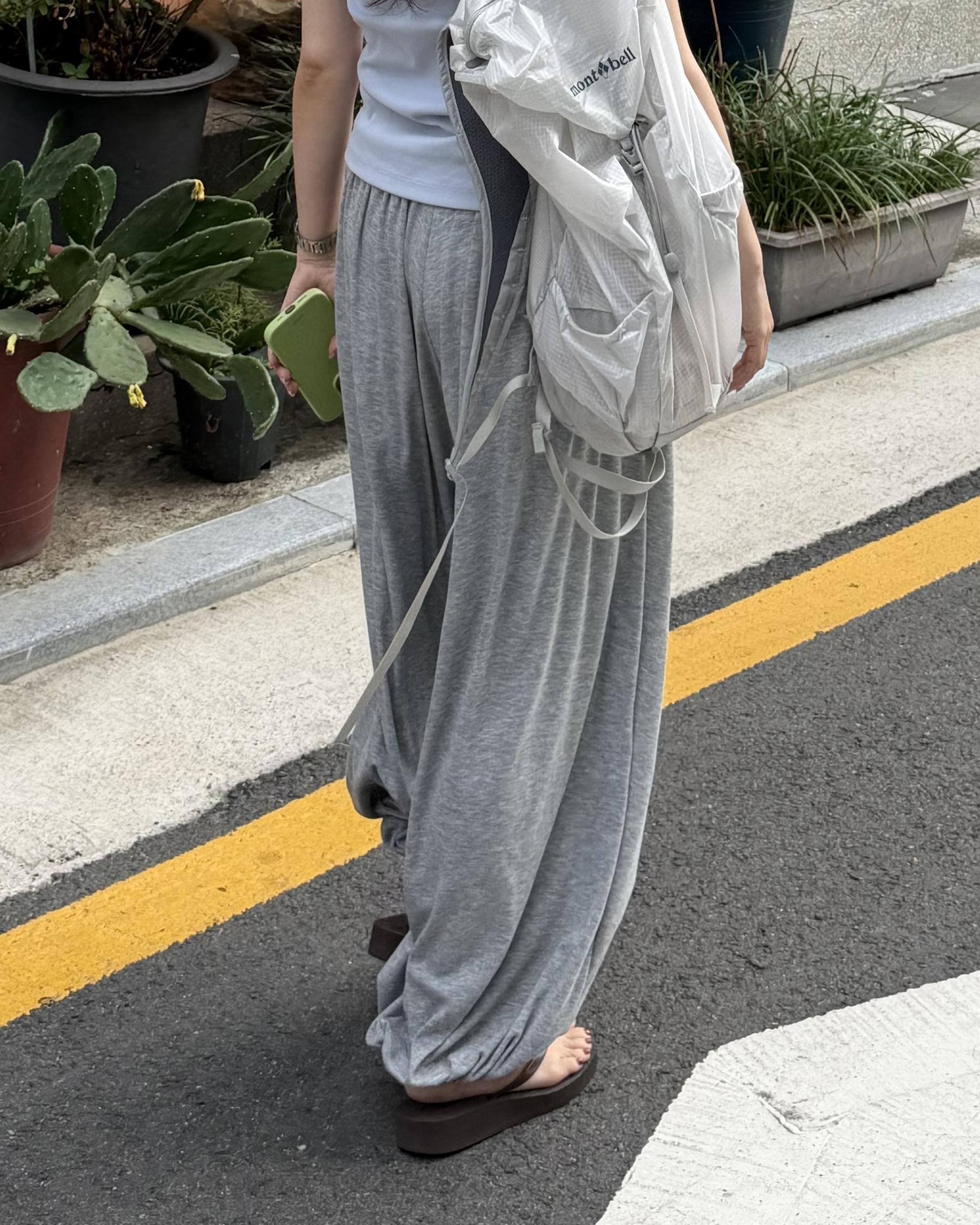 merge banding pants