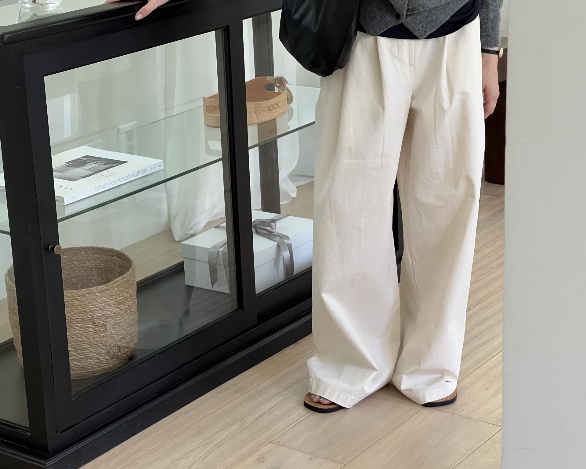 cotton pintuck pants (navy/cream/khaki)